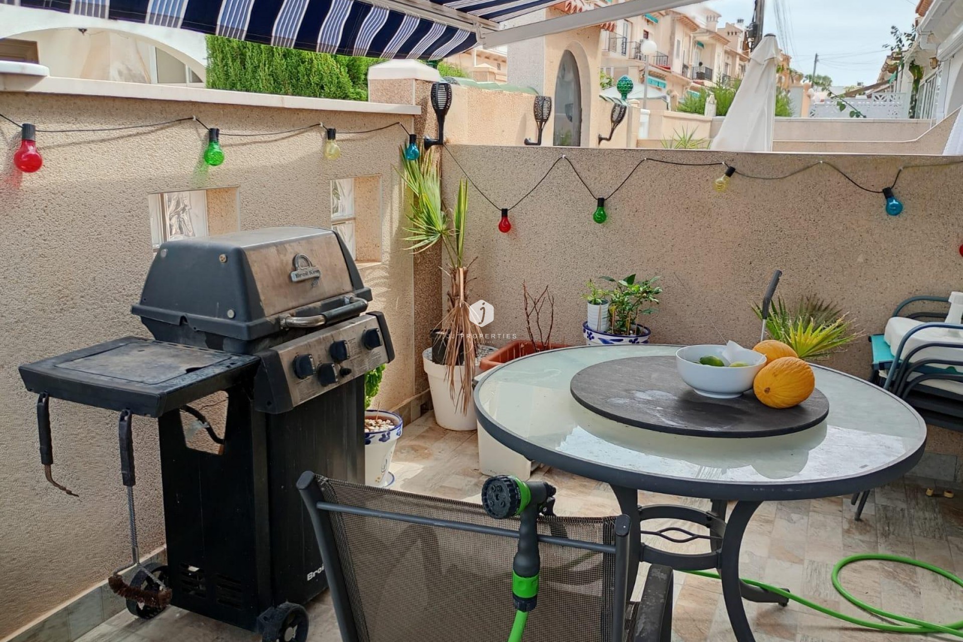 Resale - Bungalow -
Torrevieja - La Siesta - El Salado - Torreta