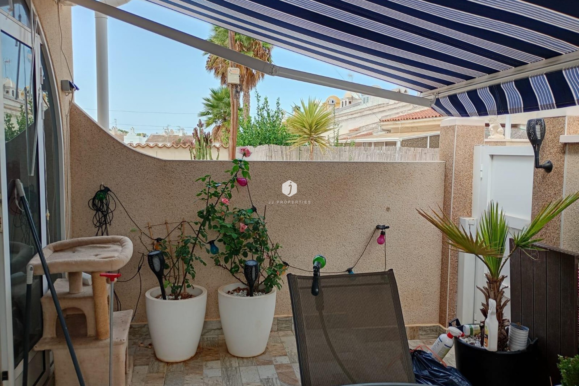Resale - Bungalow -
Torrevieja - La Siesta - El Salado - Torreta
