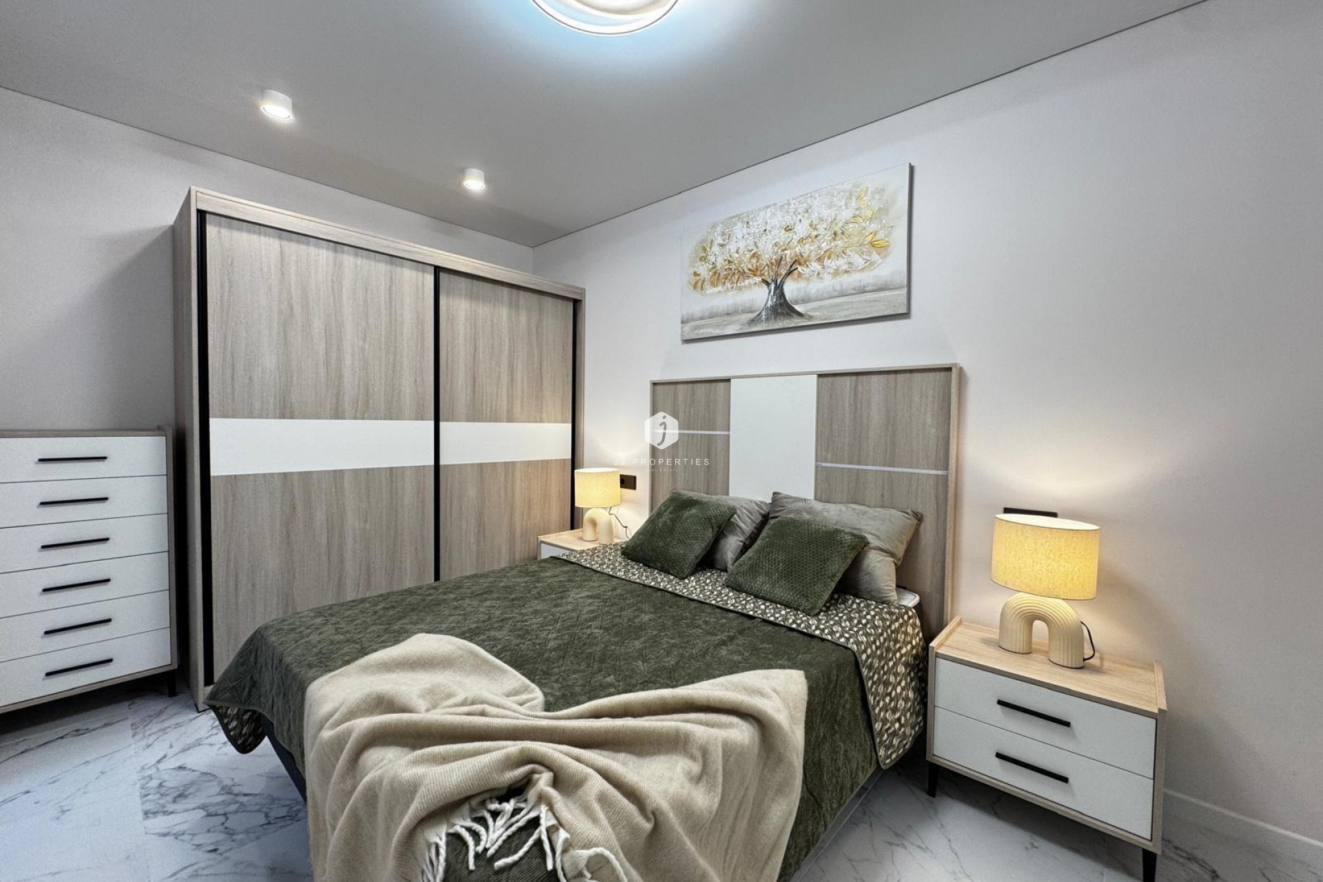 Resale - Bungalow -
Torrevieja - La Siesta - El Salado - Torreta