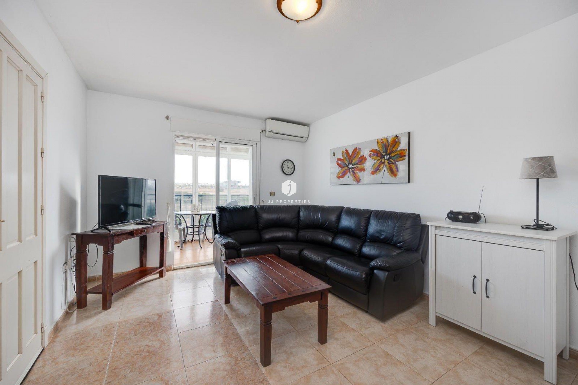 Resale - Bungalow -
Torrevieja - La Siesta - El Salado - Torreta