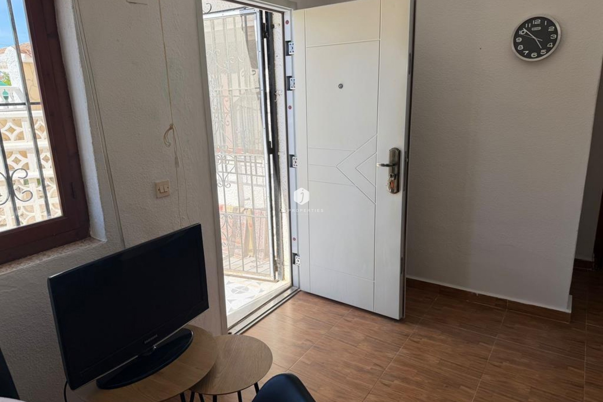 Resale - Bungalow -
Torrevieja - LA TORRETAS