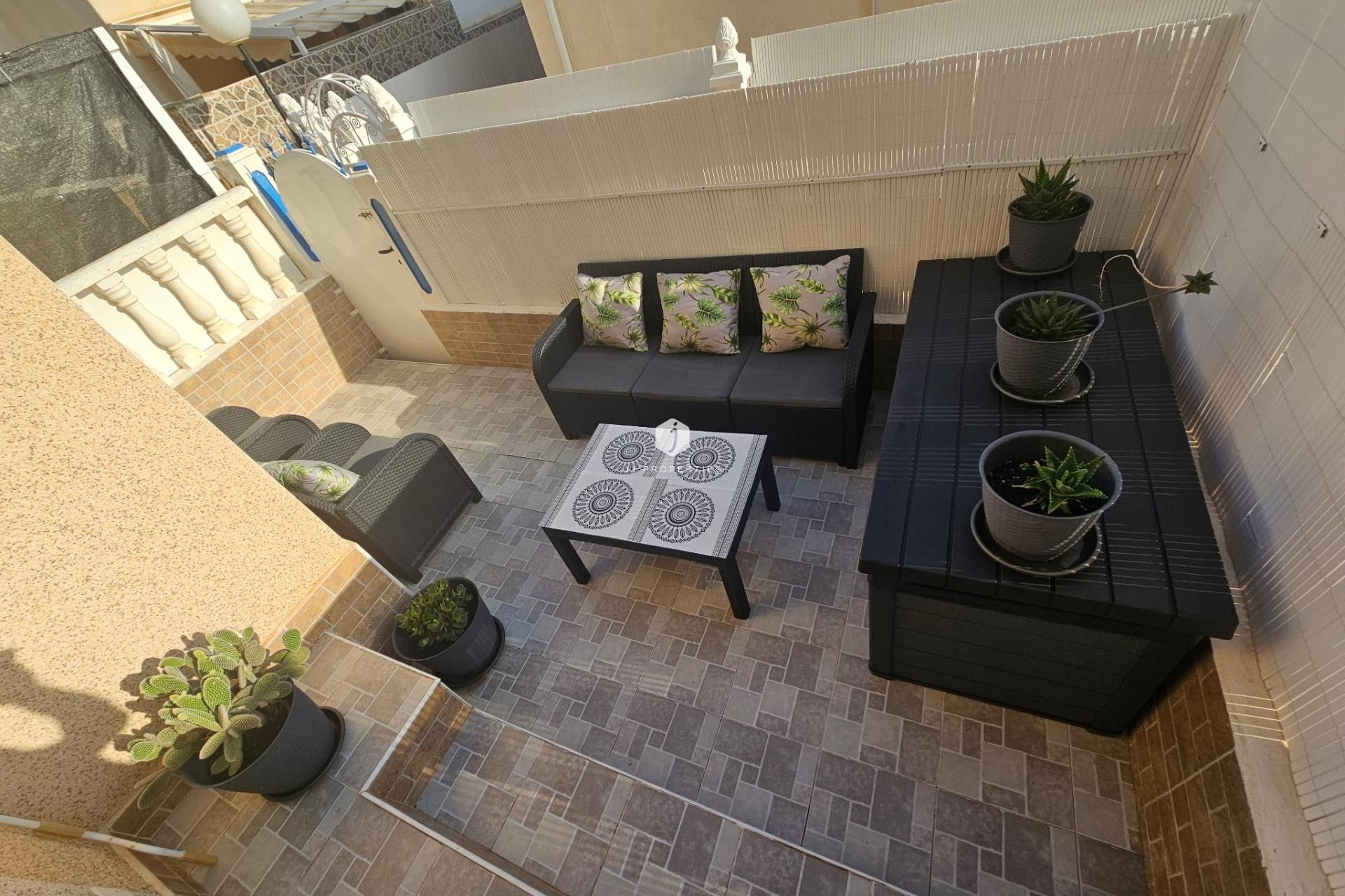 Resale - Bungalow -
Torrevieja - Lago Jardin