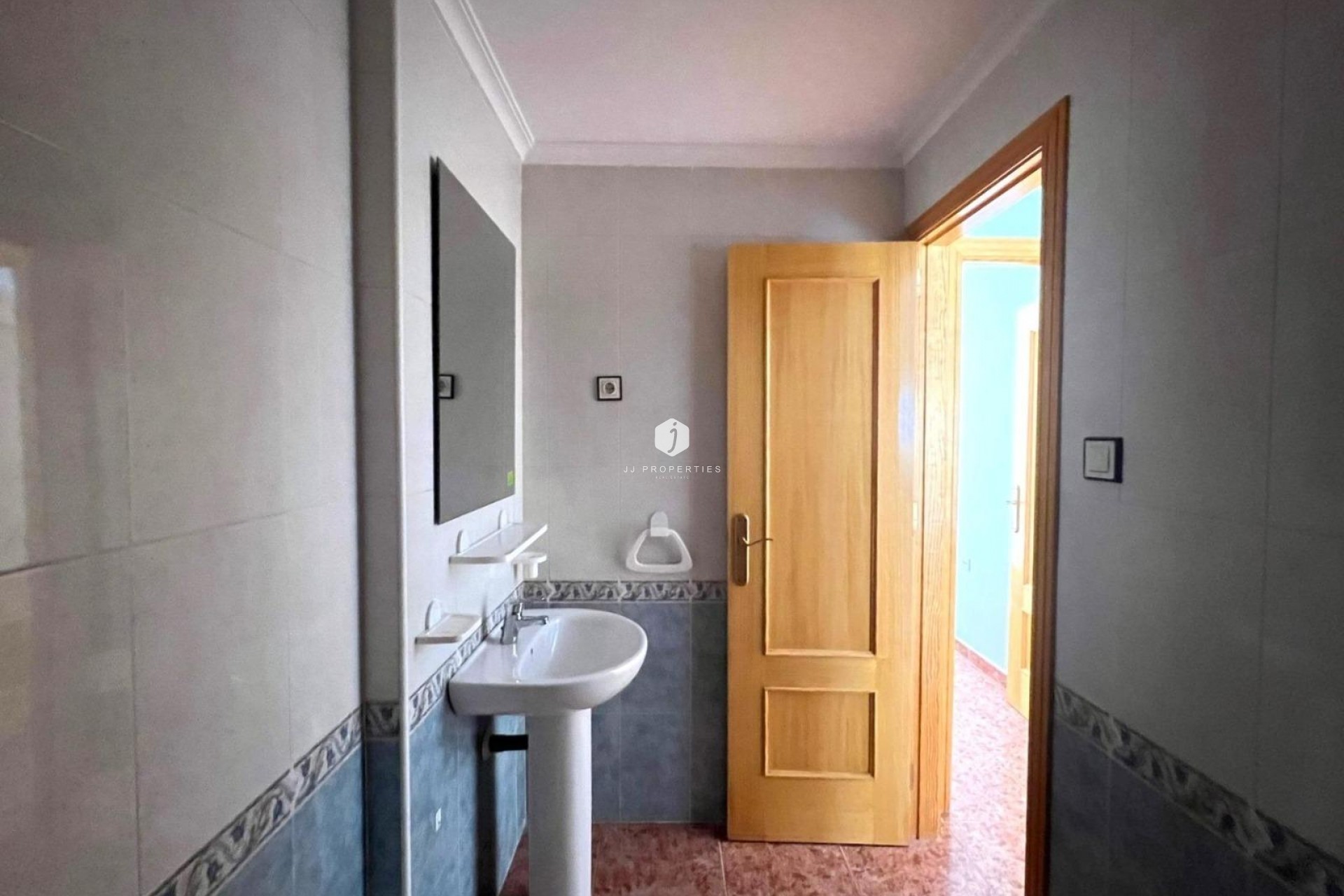 Resale - Bungalow -
Torrevieja - Los Balcones - Los Altos del Edén