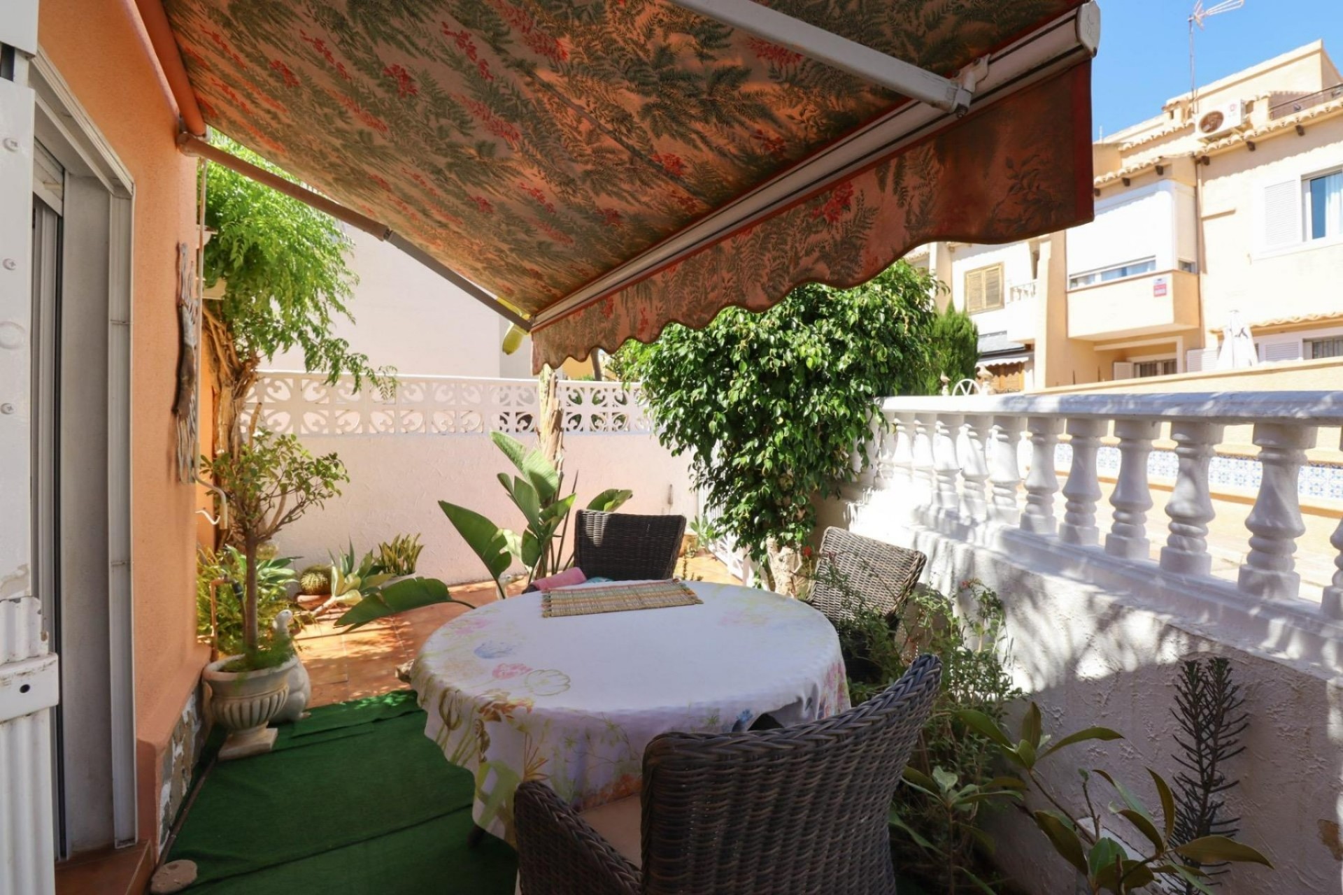 Resale - Bungalow -
Torrevieja - Los balcones