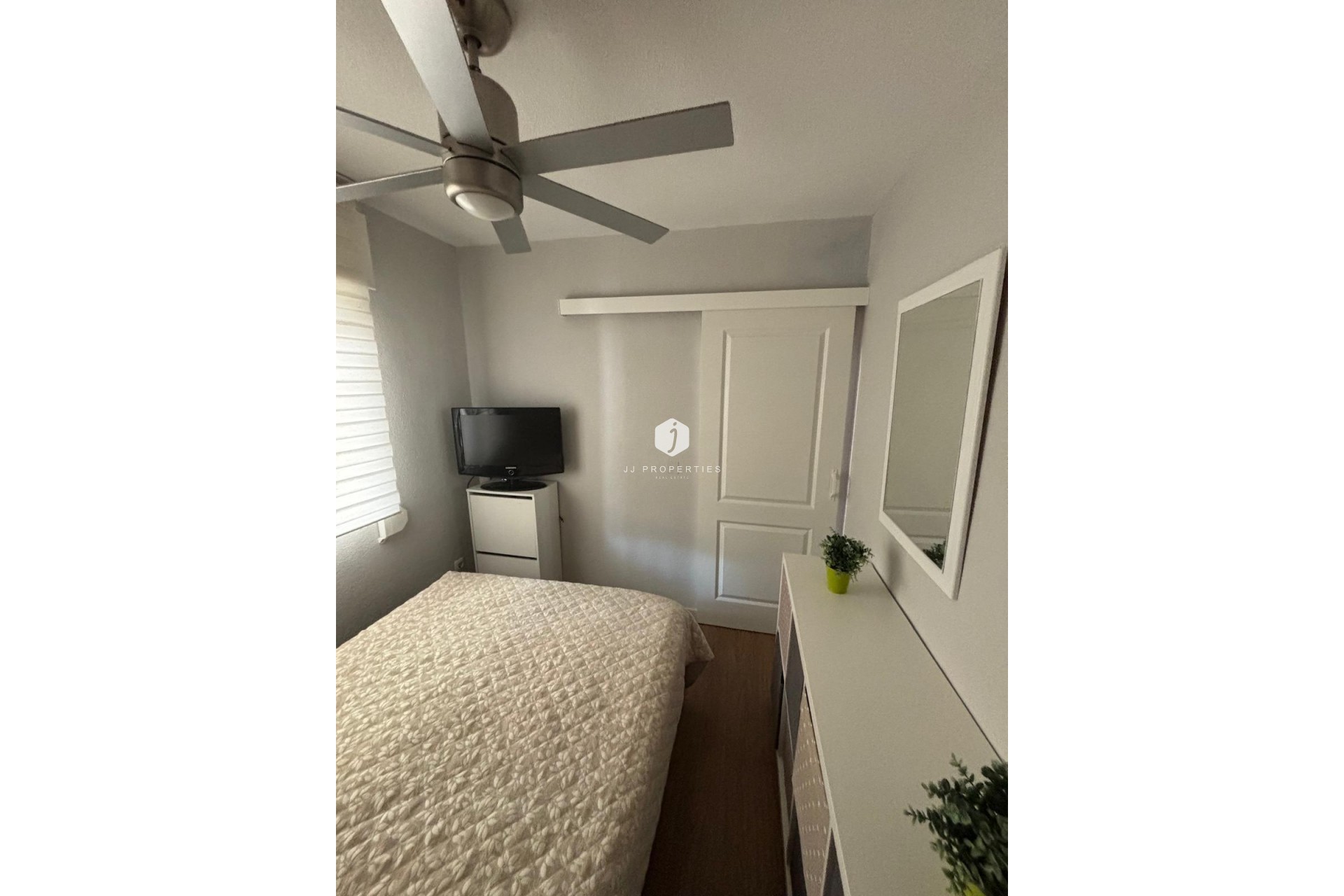 Resale - Bungalow -
Torrevieja - Los Balcones