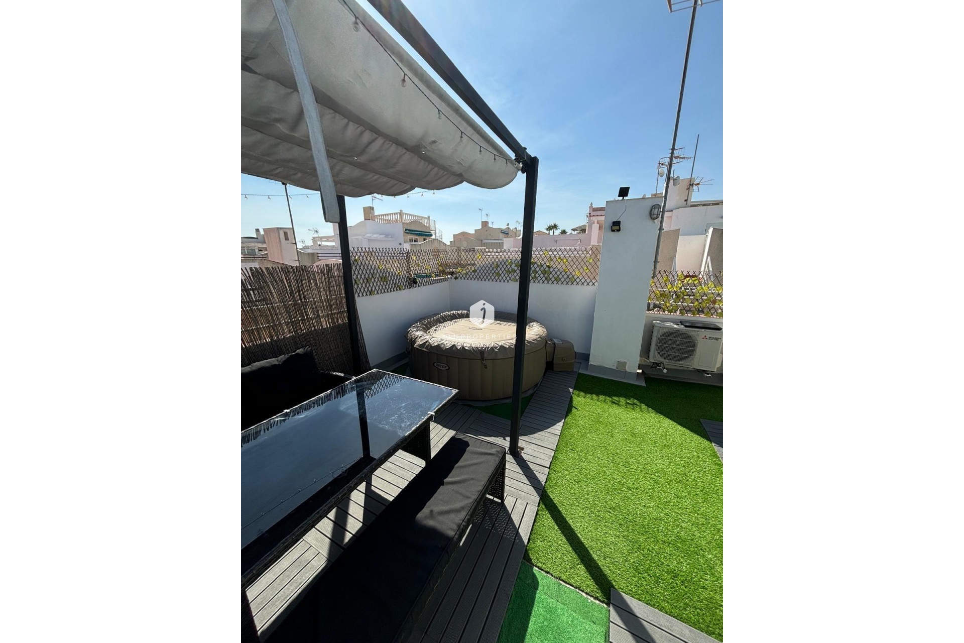 Resale - Bungalow -
Torrevieja - Los Balcones