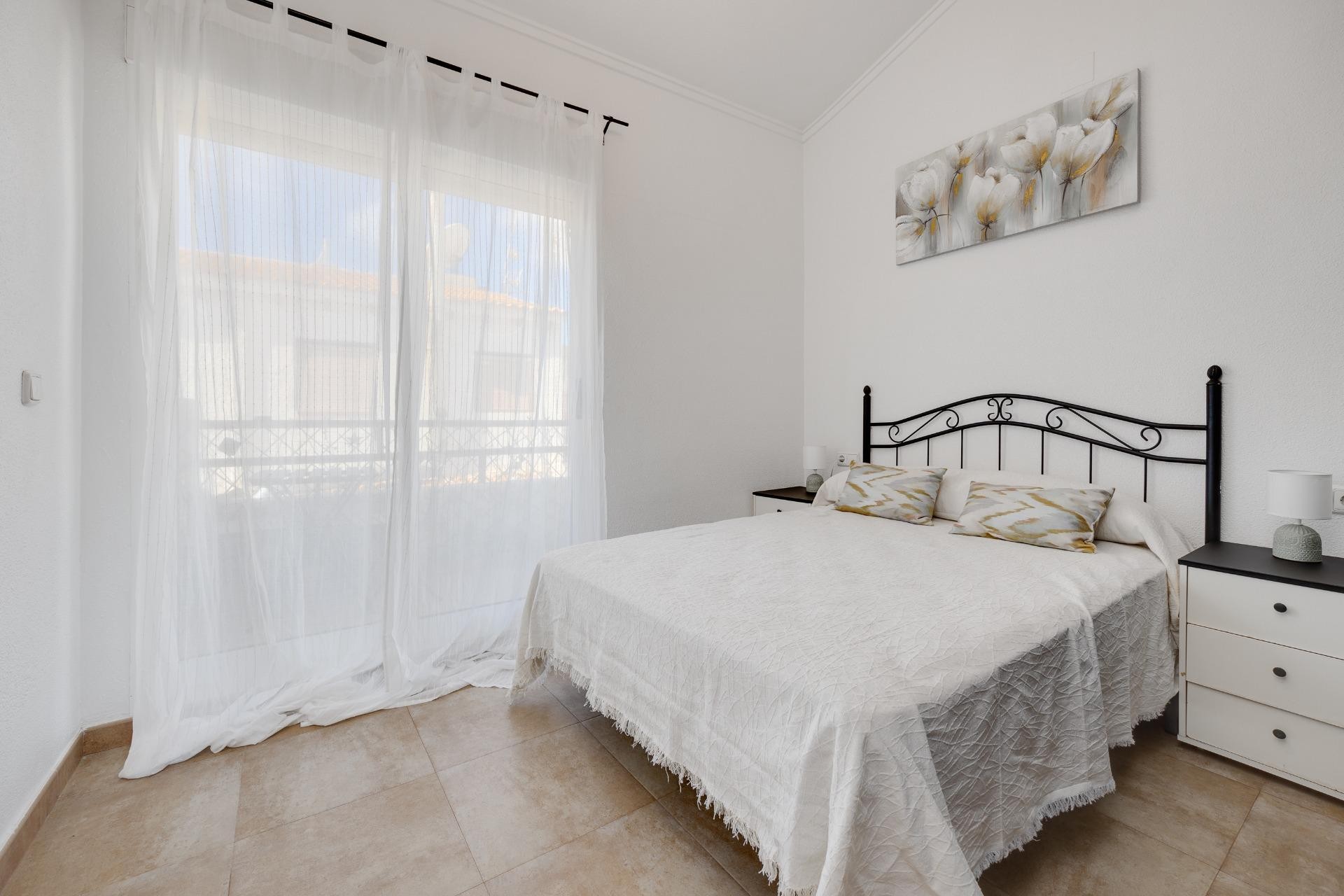 Resale - Bungalow -
Torrevieja - Los Frutales