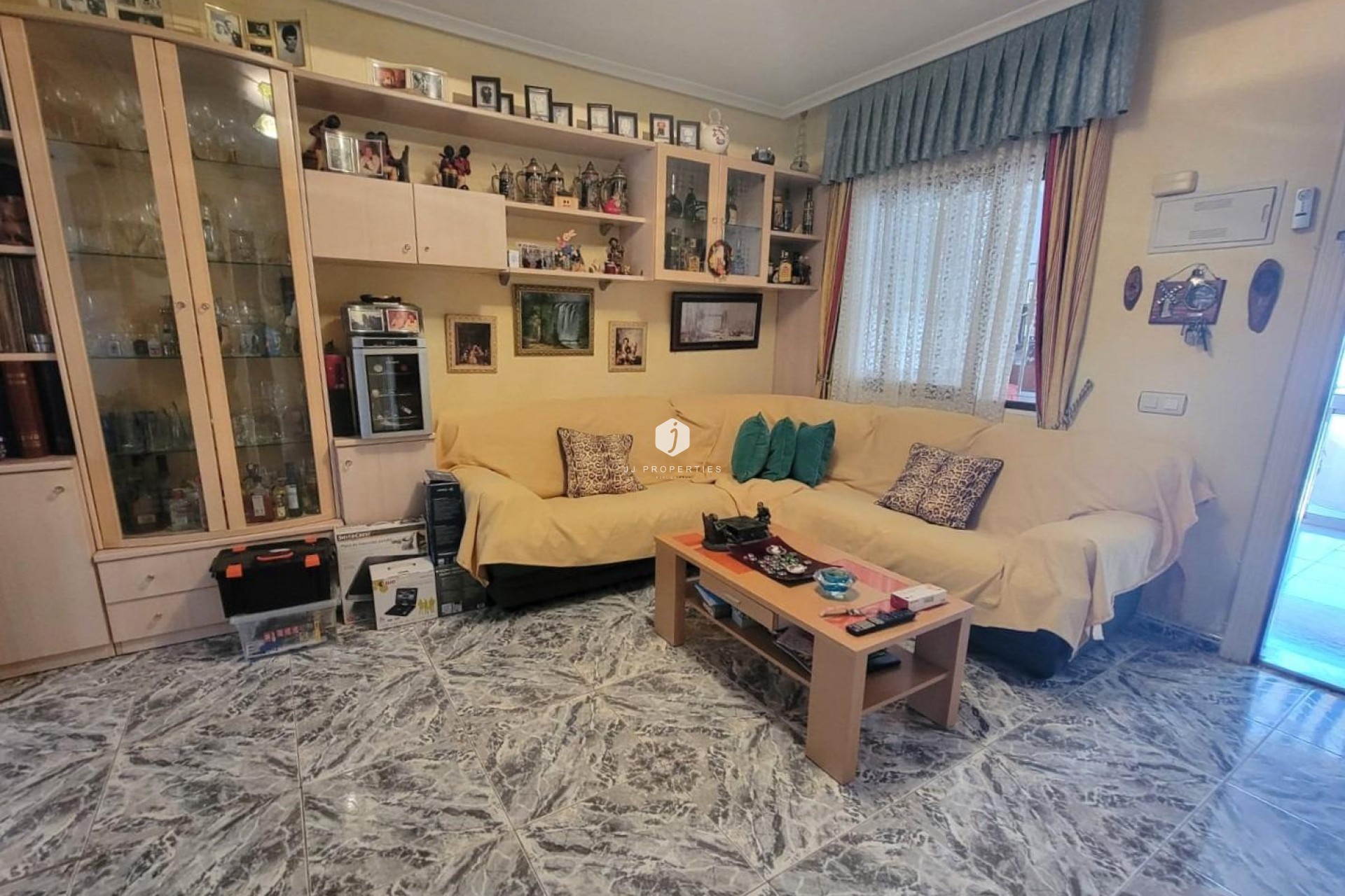 Resale - Bungalow -
Torrevieja - Los Frutales