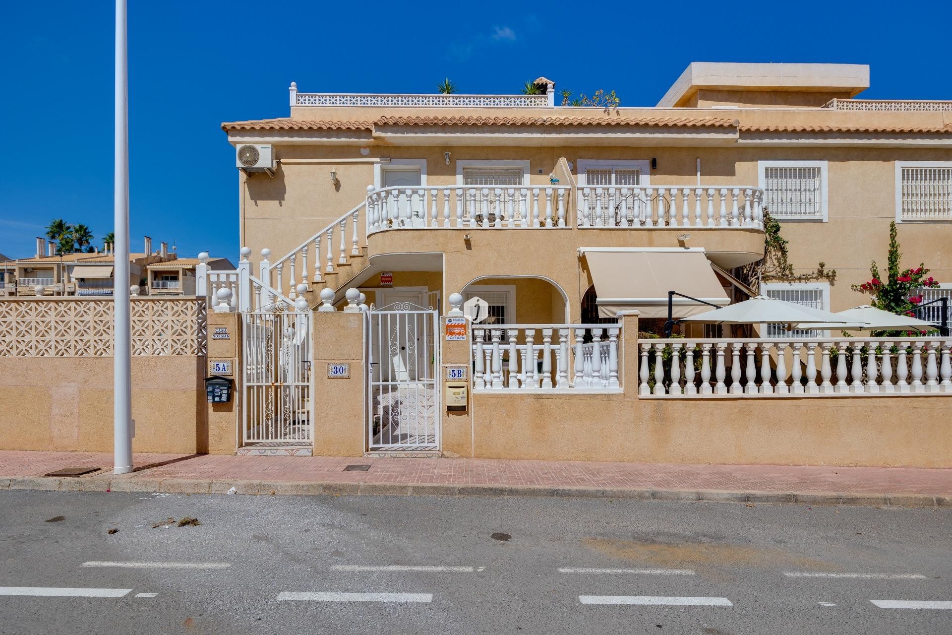 Resale - Bungalow -
Torrevieja - Los Frutales