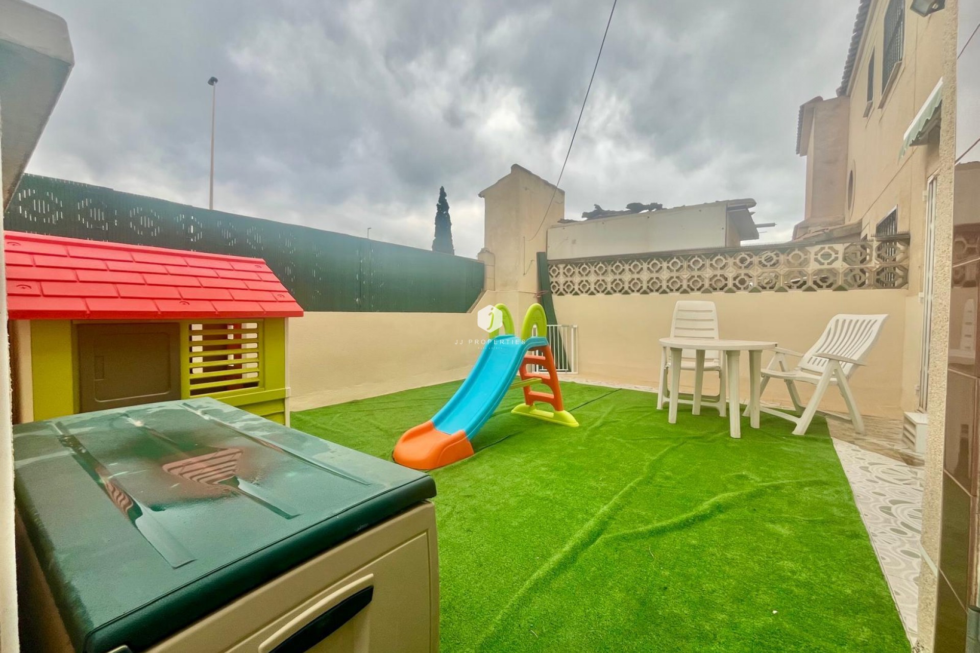 Resale - Bungalow -
Torrevieja - Paraje Natural