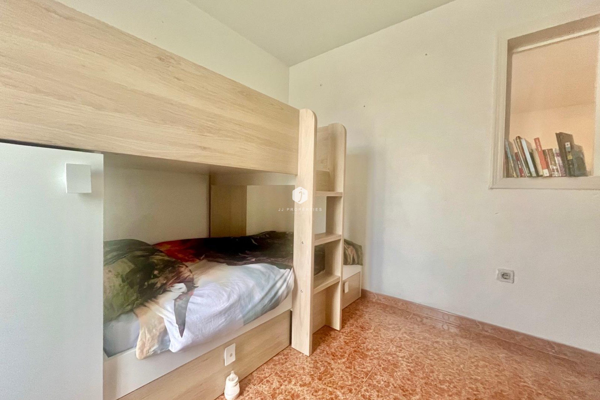 Resale - Bungalow -
Torrevieja - Paraje Natural