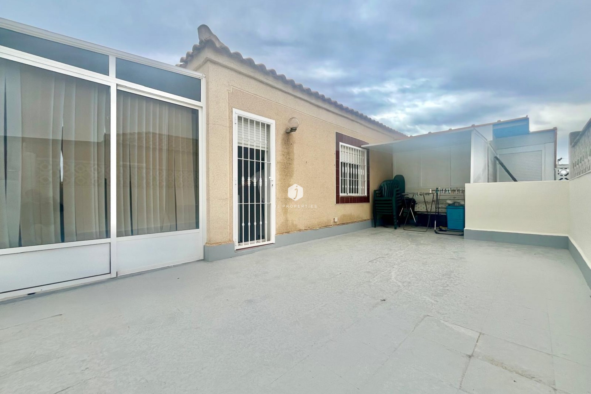 Resale - Bungalow -
Torrevieja - Paraje Natural