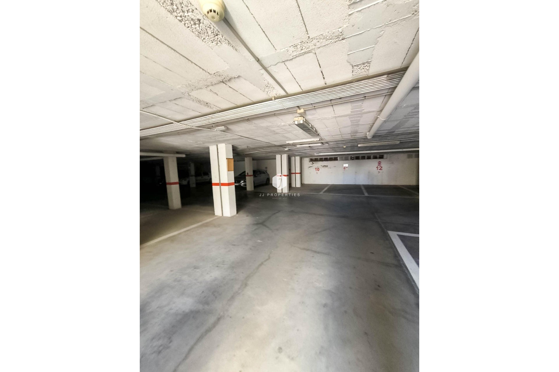 Resale - Bungalow -
Torrevieja - Parque Acuático - Sector 25