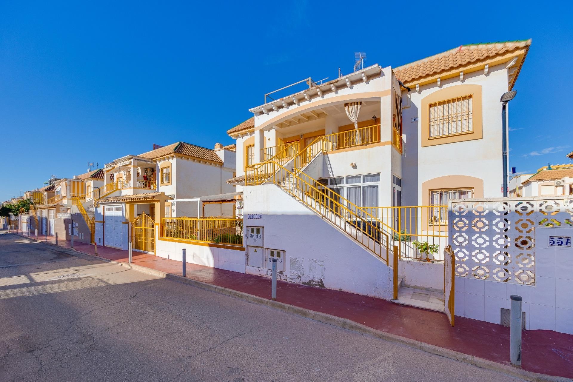 Resale - Bungalow -
Torrevieja - Parque las naciones