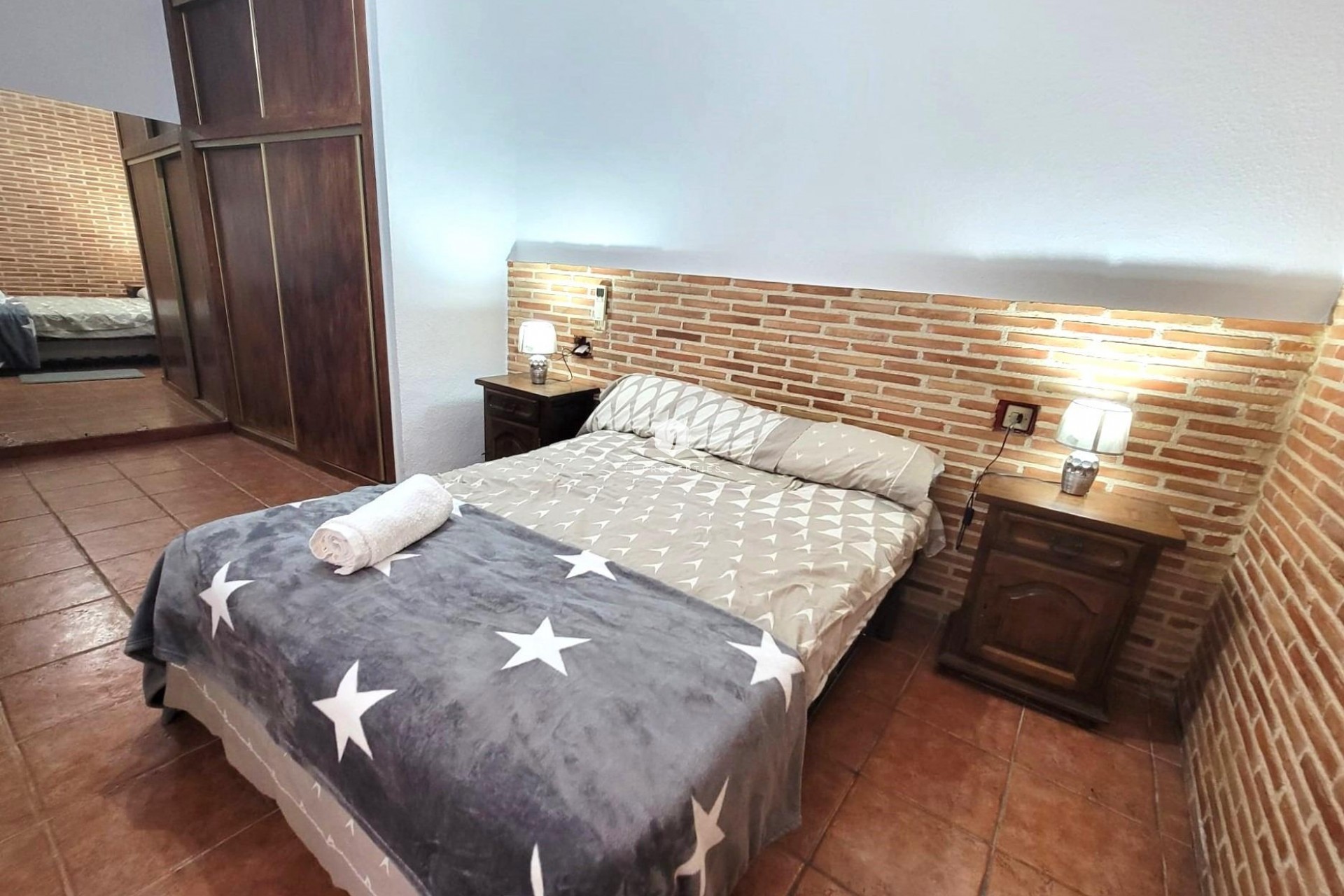 Resale - Bungalow -
Torrevieja - Playa de los Locos