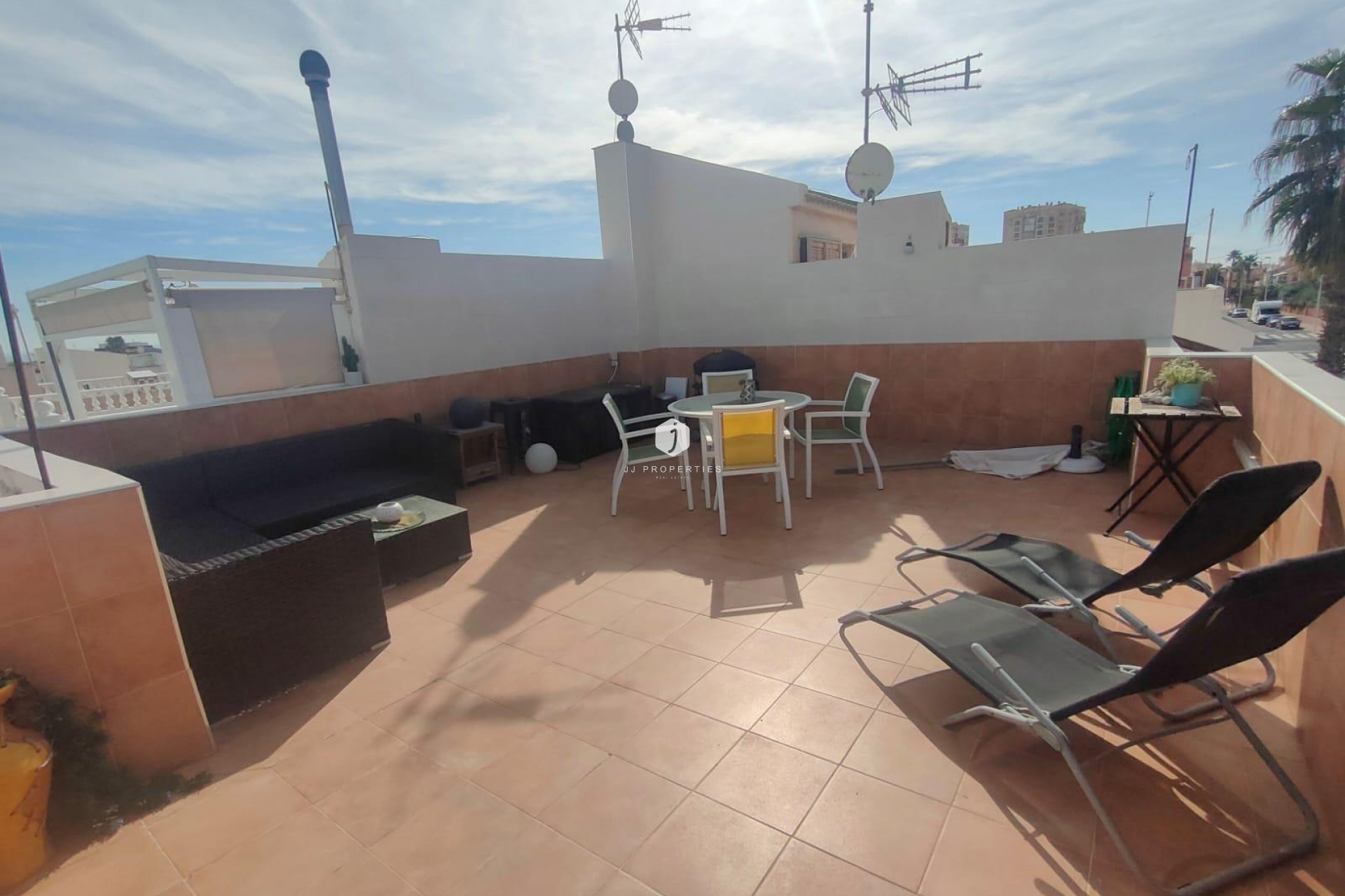 Resale - Bungalow -
Torrevieja - Rosaleda-los Frutales