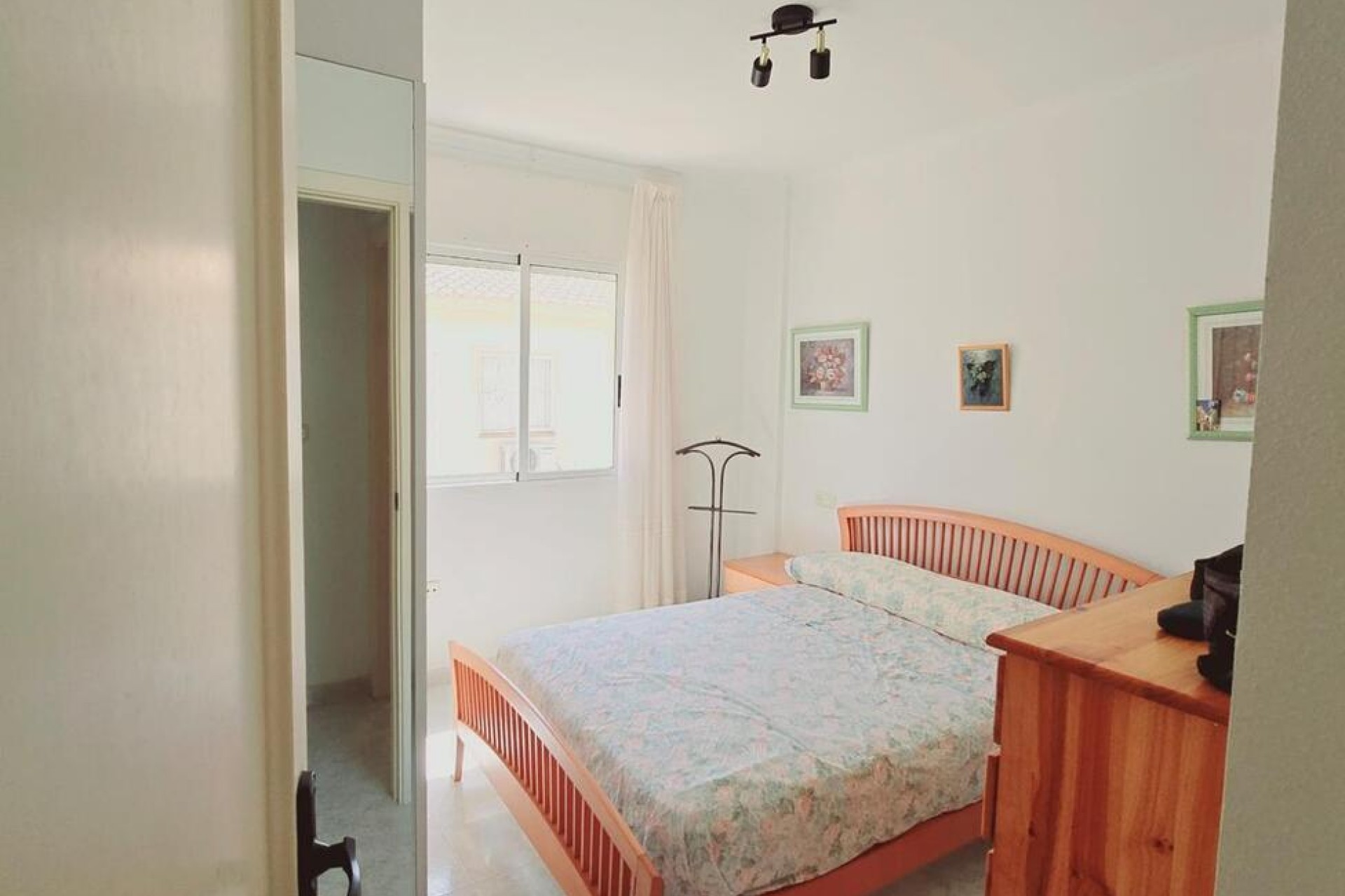 Resale - Bungalow -
Torrevieja - Torreblanca