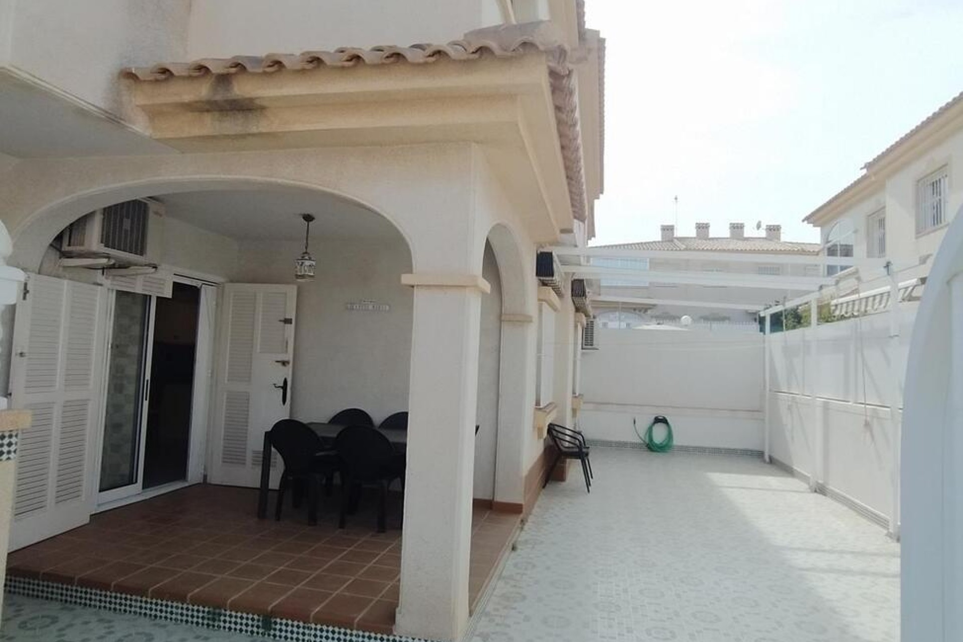 Resale - Bungalow -
Torrevieja - Torreblanca