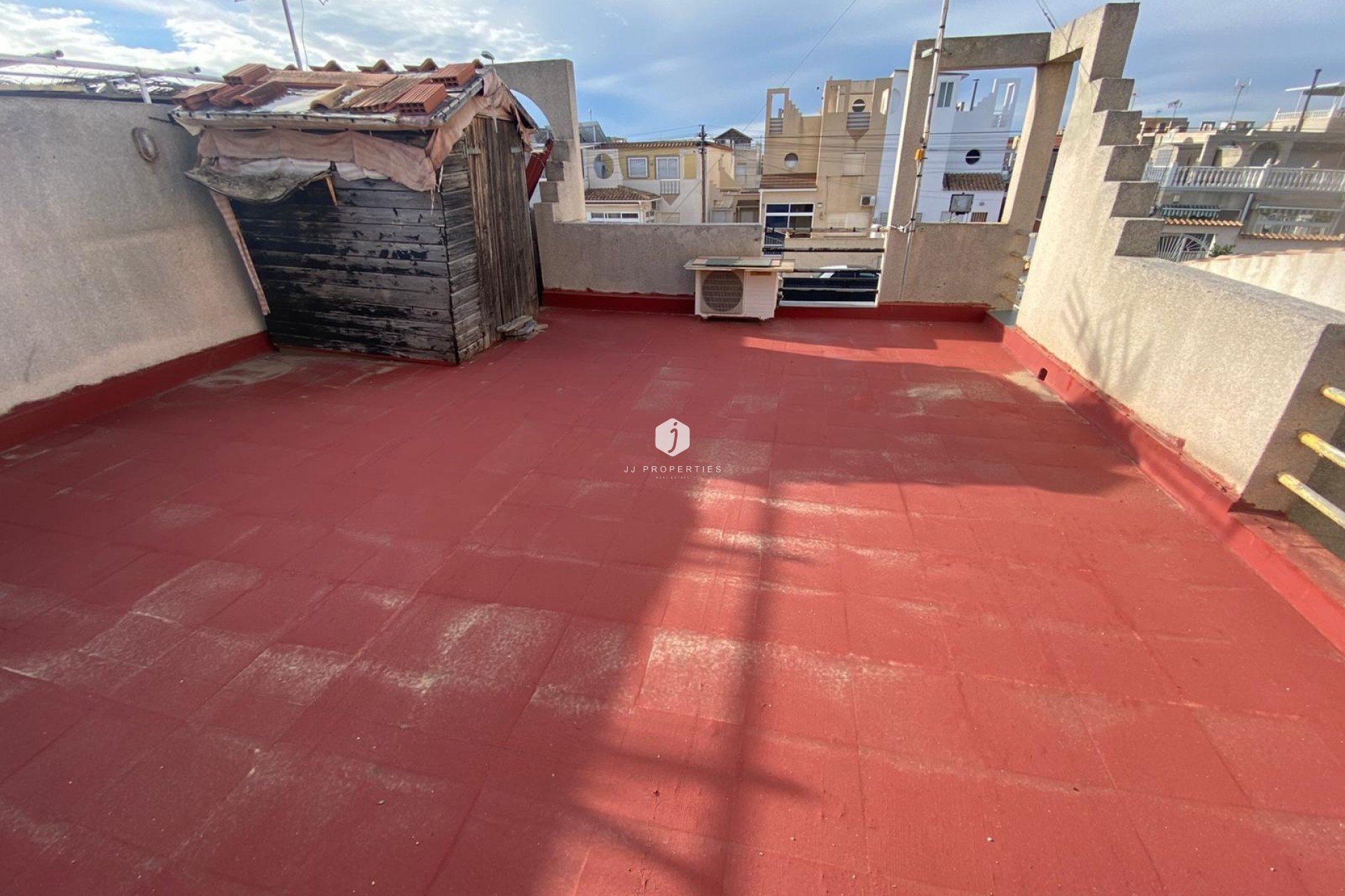 Resale - Bungalow -
Torrevieja - Torretas