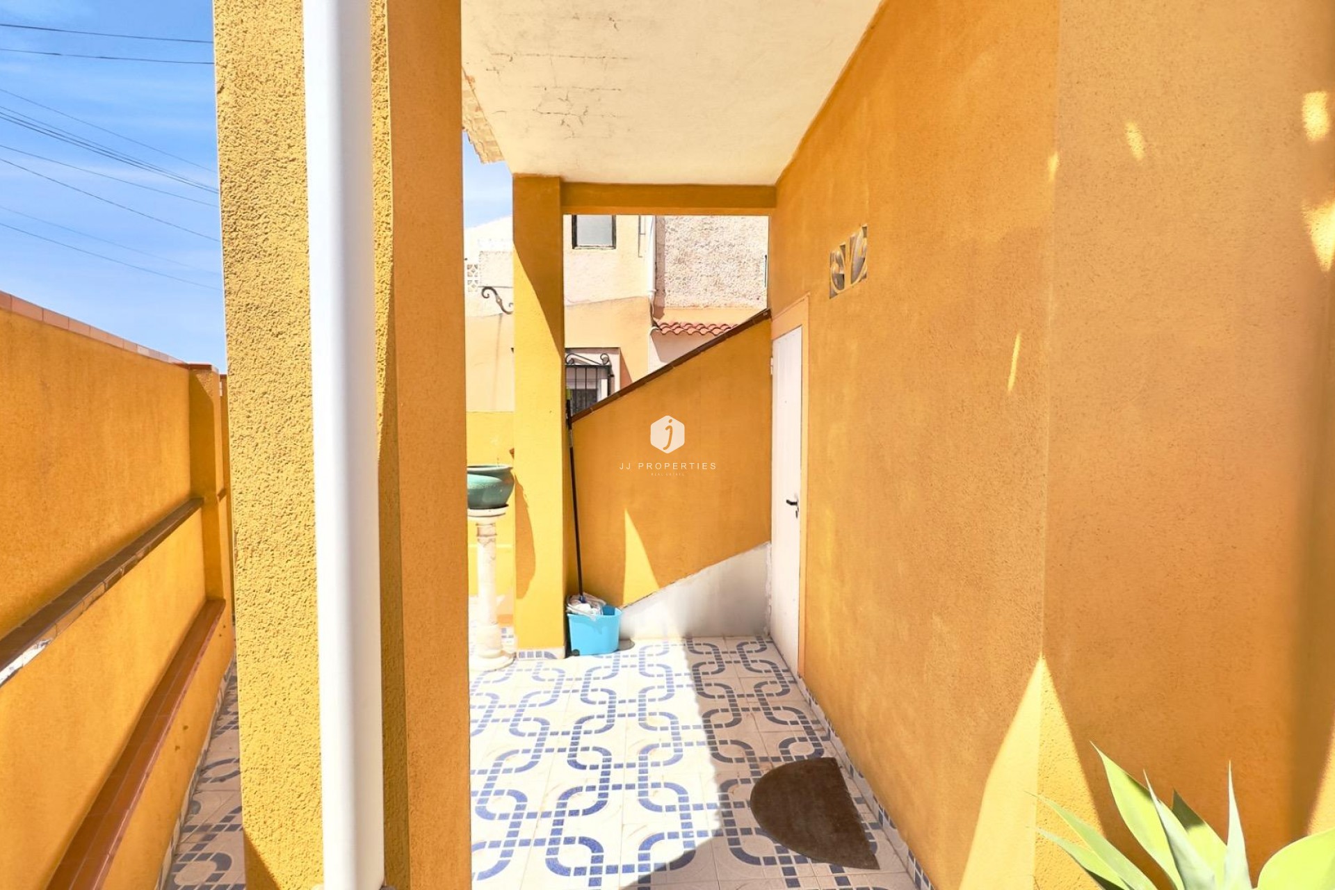 Resale - Bungalow -
Torrevieja - Torretas