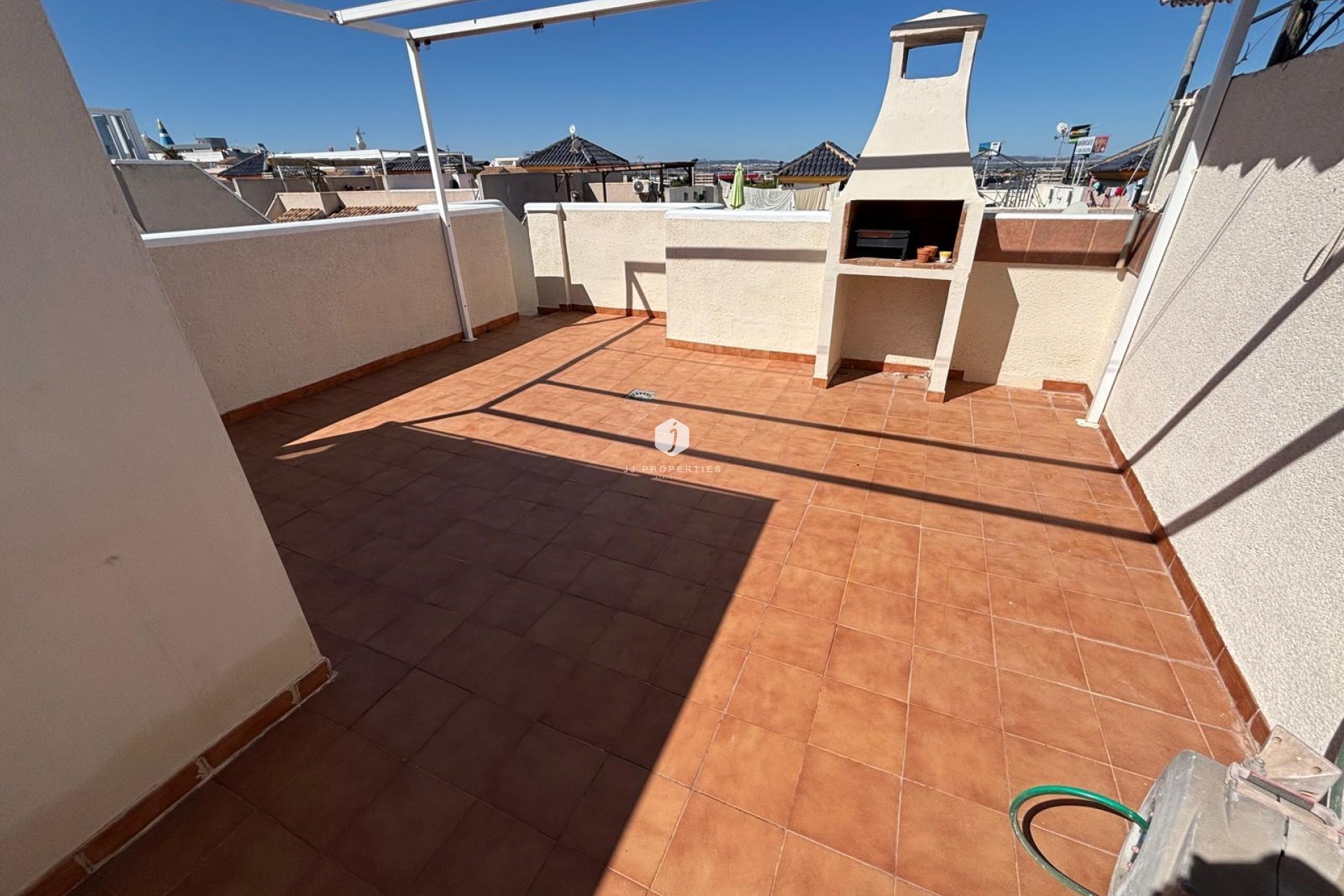 Resale - Bungalow -
Torrevieja