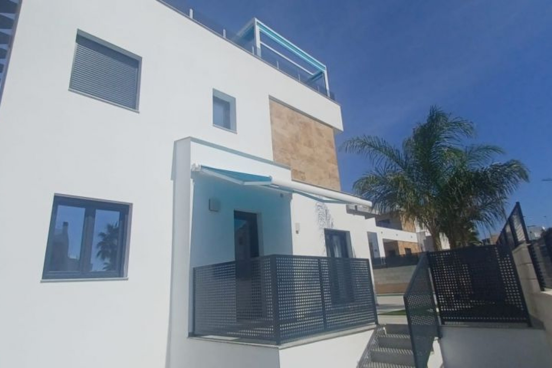 Resale - Chalet -
Benijofar - Costa Blanca