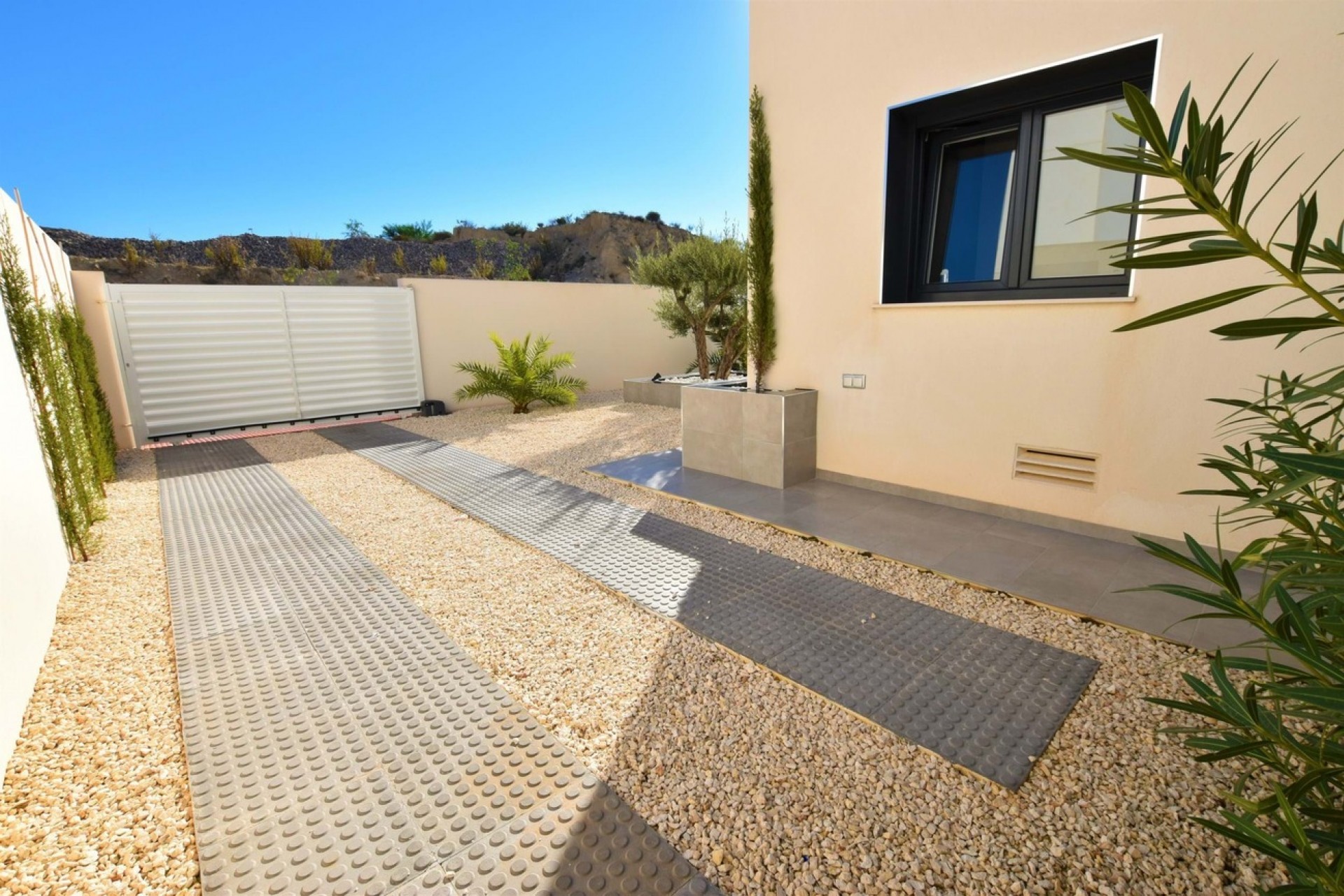 Resale - Chalet -
Benijofar - Costa Blanca