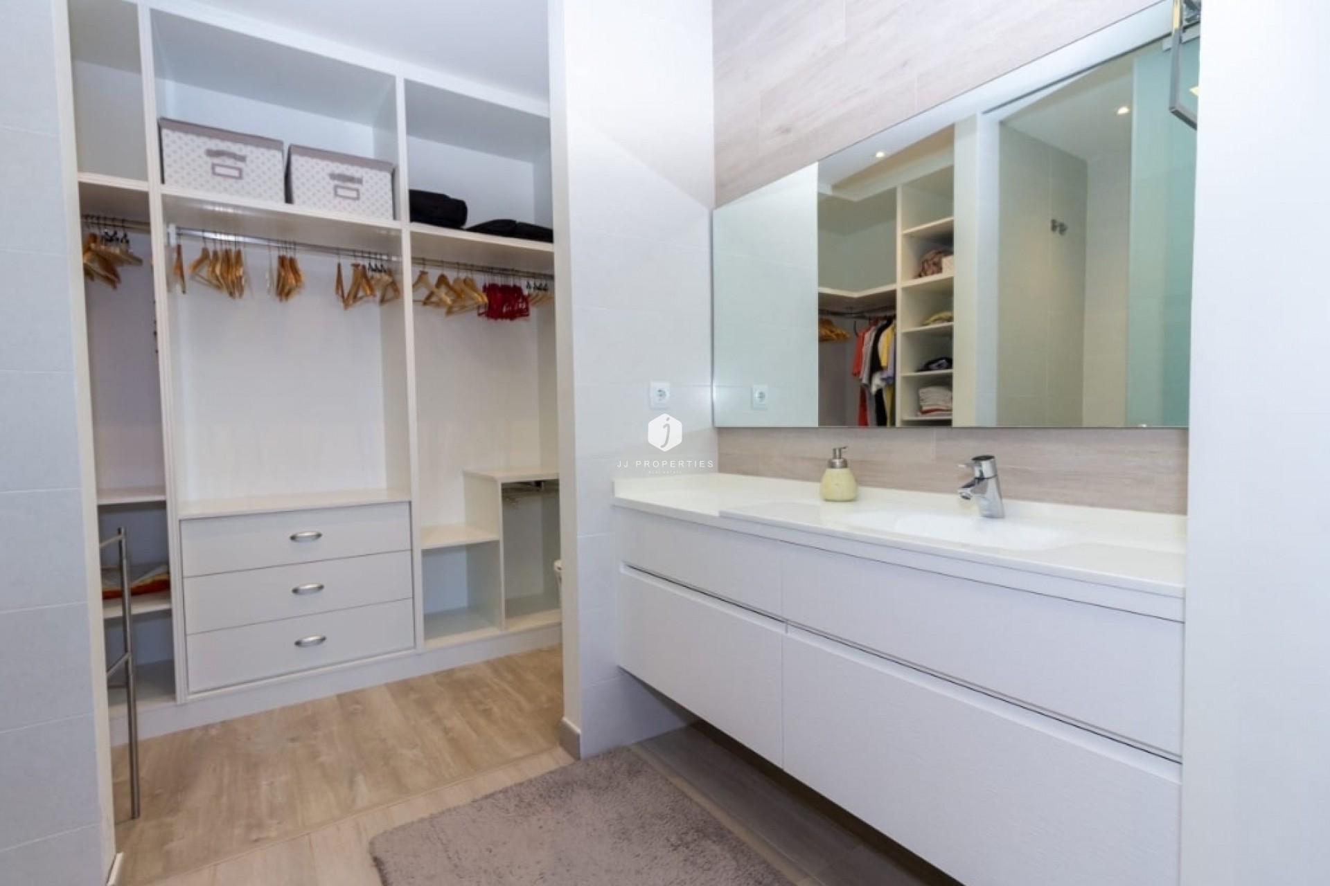 Resale - Chalet -
Benijofar - Costa Blanca