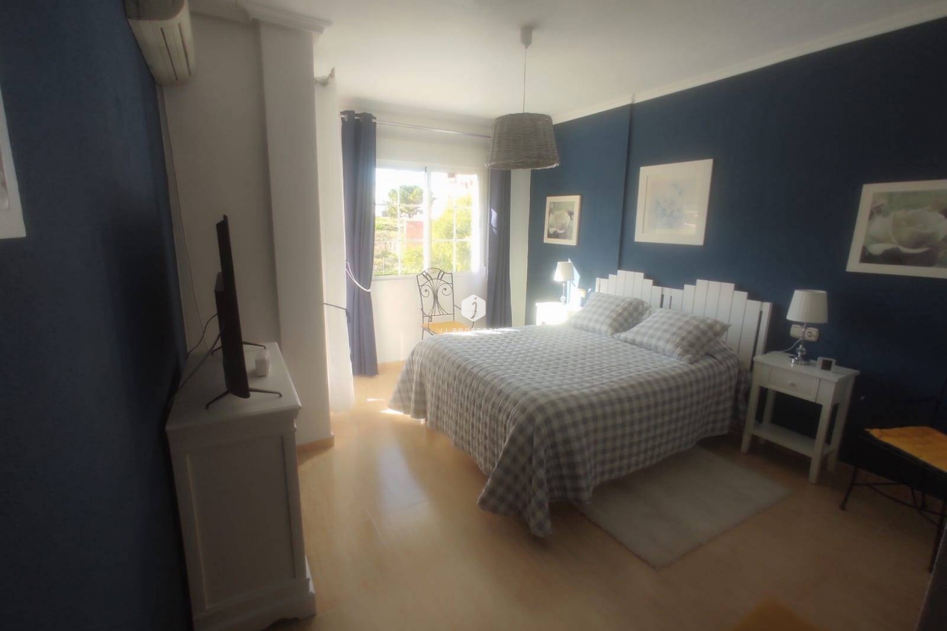 Resale - Chalet -
Bigastro - Comunidad Valenciana