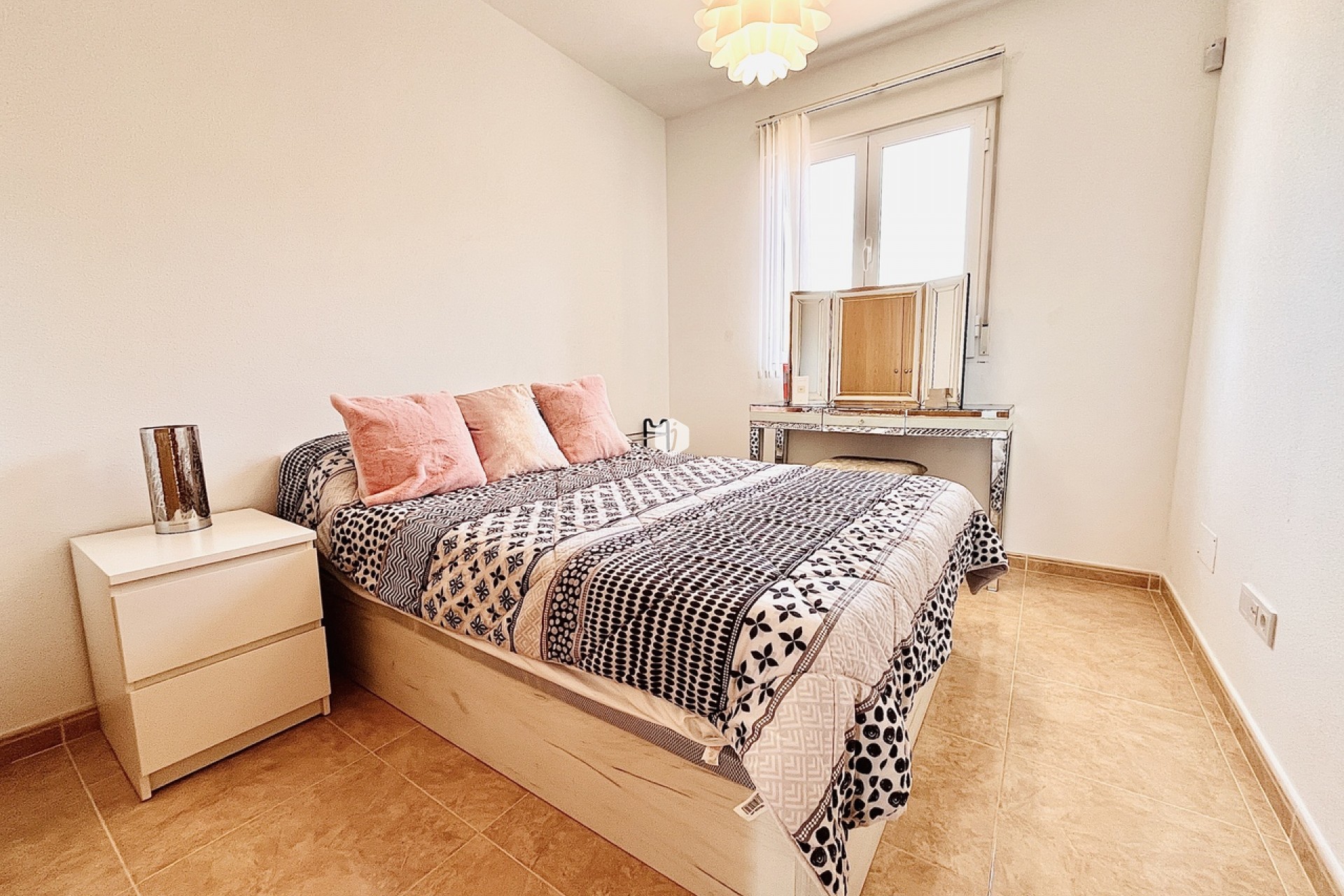 Resale - Chalet -
Cabo Roig - Costa Blanca