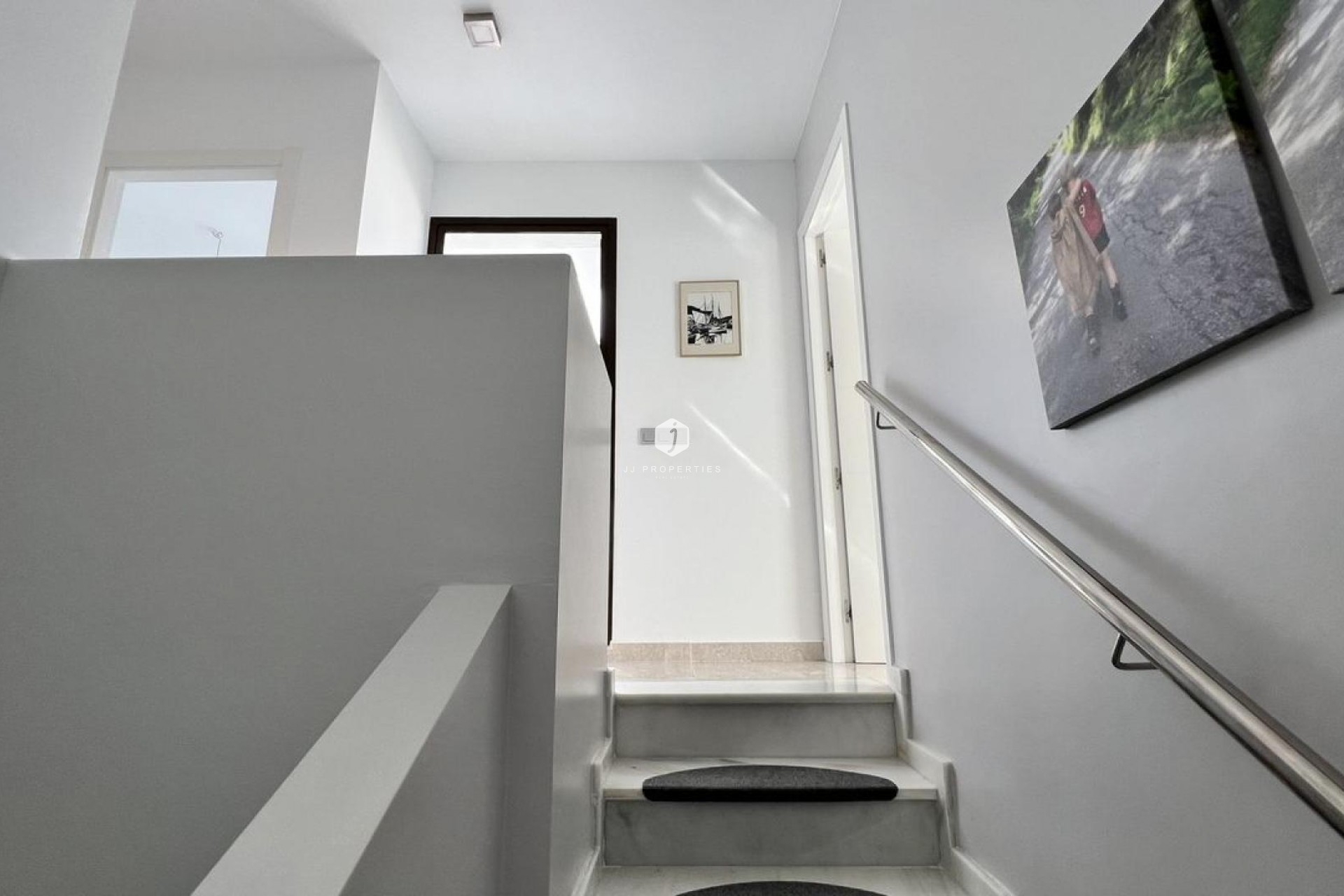 Resale - Chalet -
Cabo Roig - Costa Blanca