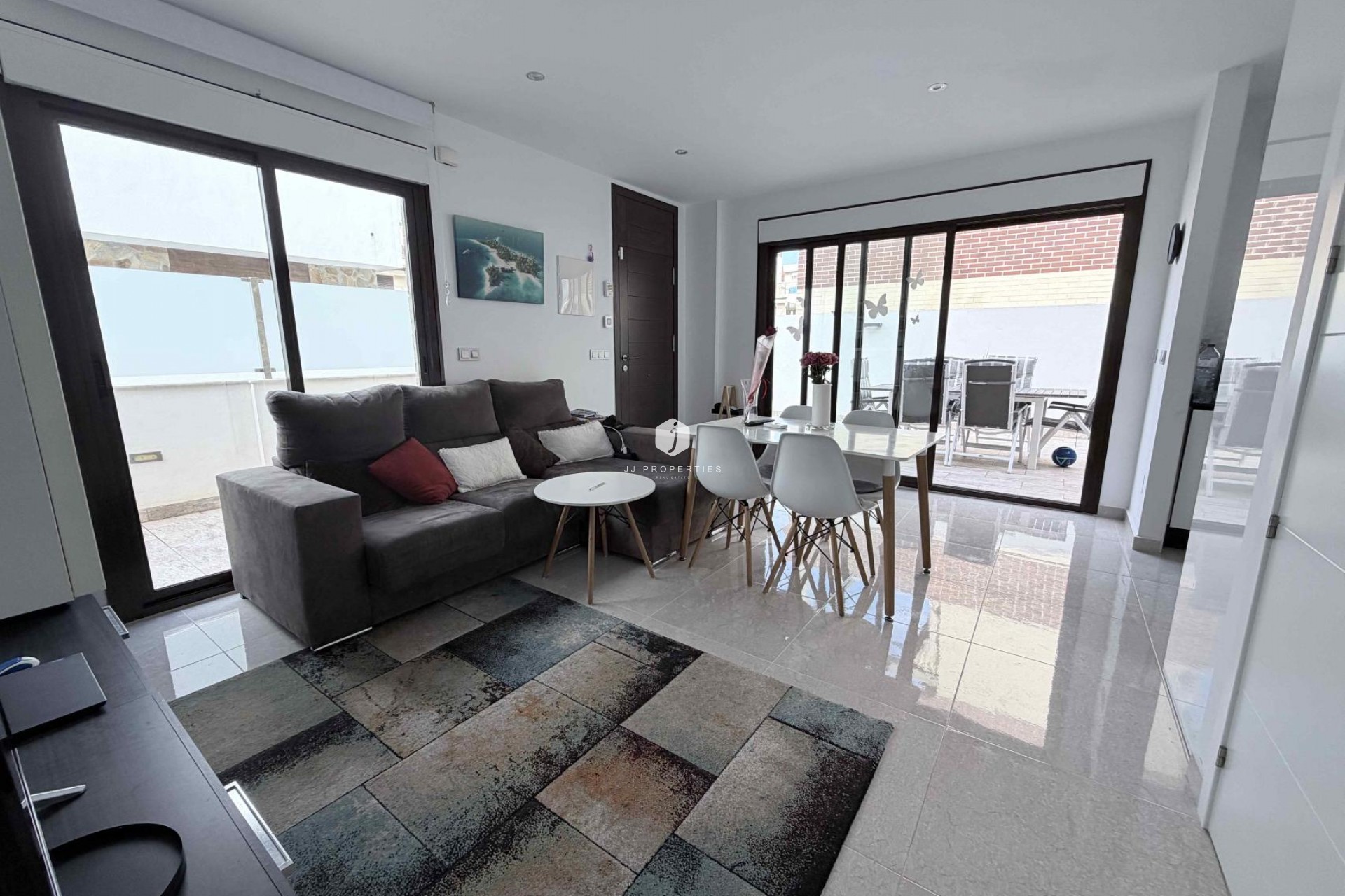 Resale - Chalet -
Cabo Roig - Costa Blanca