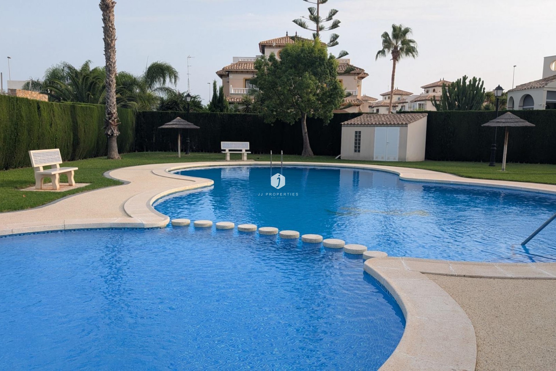 Resale - Chalet -
Cabo Roig - Lomas de Cabo Roig