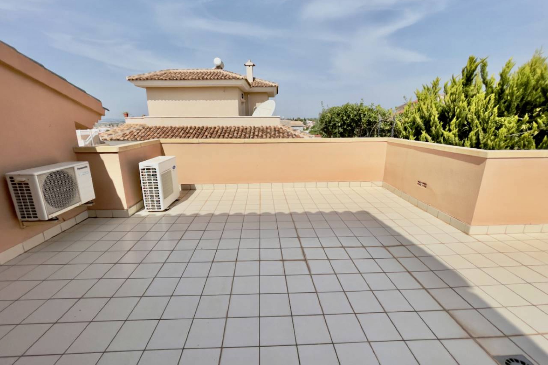 Resale - Chalet -
Ciudad Quesada - Costa Blanca