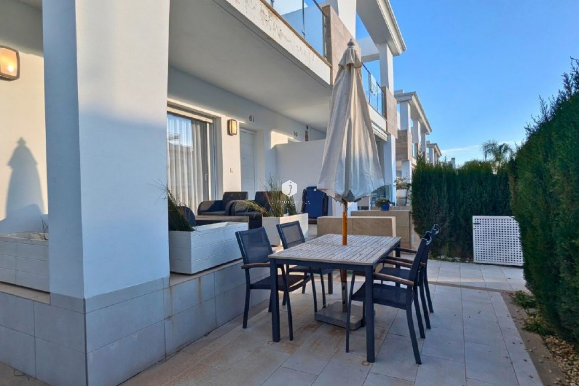 Resale - Chalet -
Ciudad Quesada - Costa Blanca