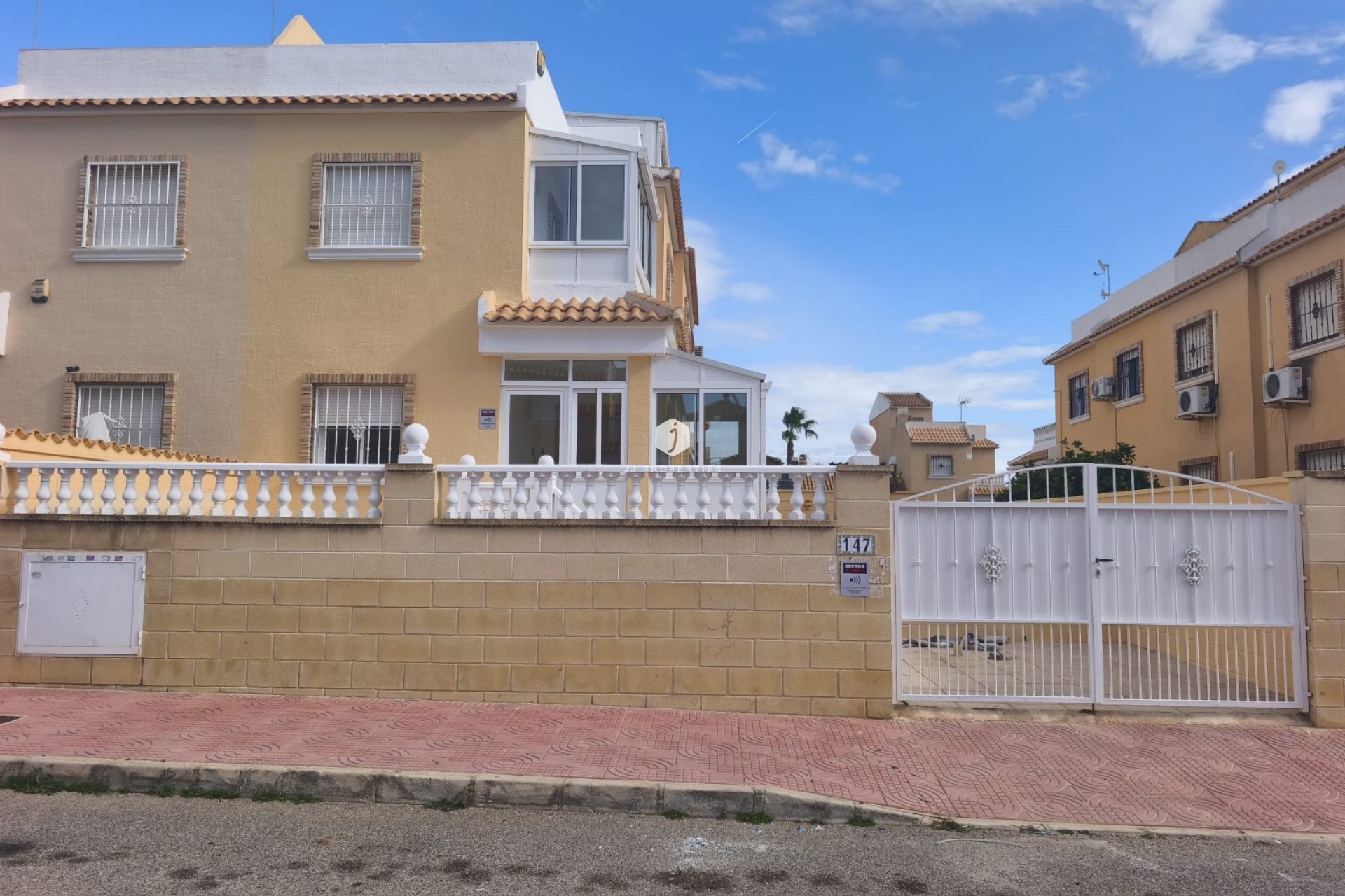 Resale - Chalet -
Ciudad Quesada - Costa Blanca