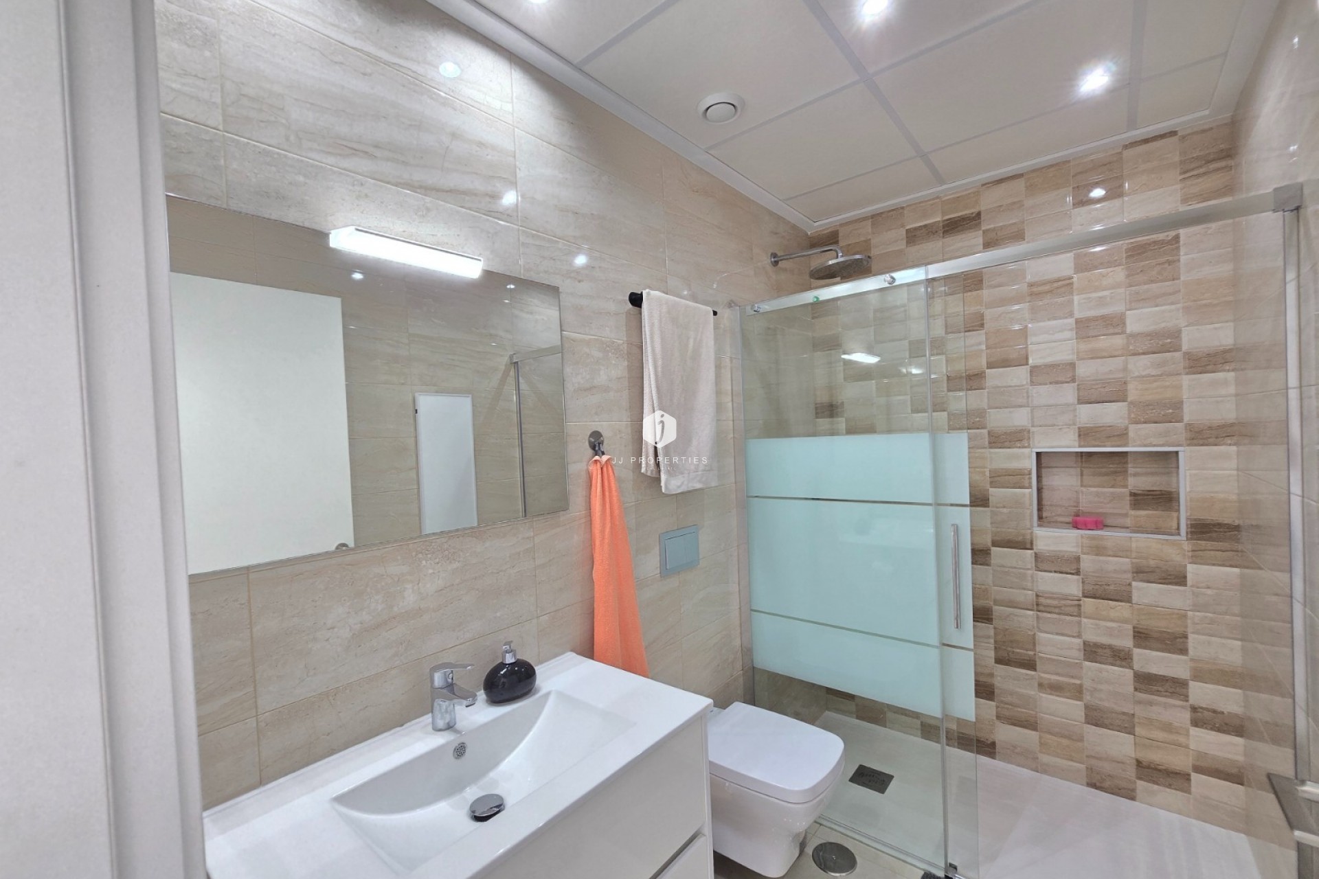 Resale - Chalet -
Ciudad Quesada - Costa Blanca