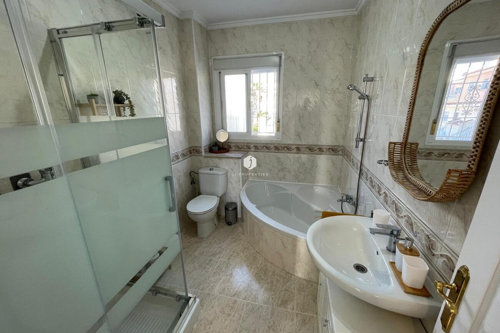 Resale - Chalet -
Ciudad Quesada - Costa Blanca