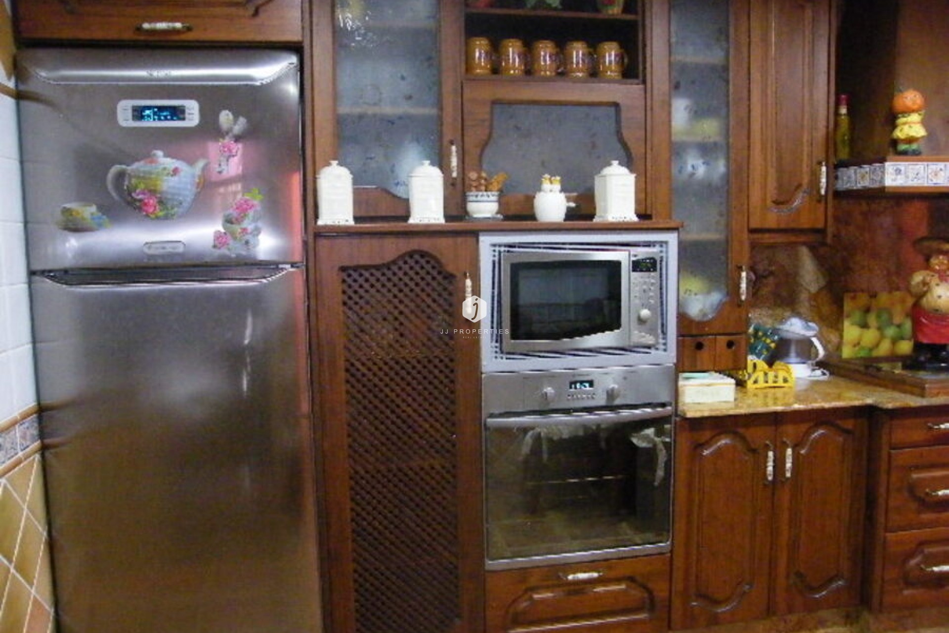 Resale - Chalet -
Daya Nueva - Costa Blanca