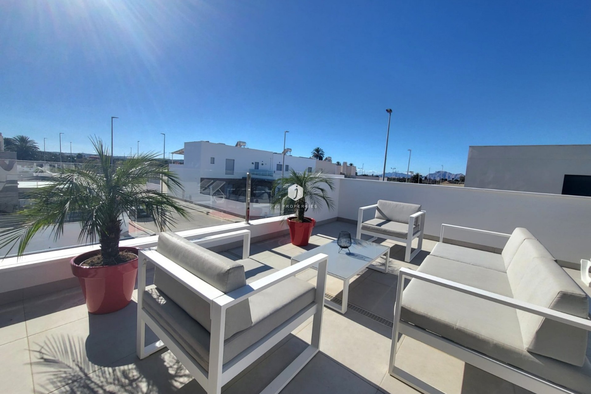 Resale - Chalet -
Daya Vieja - Costa Blanca
