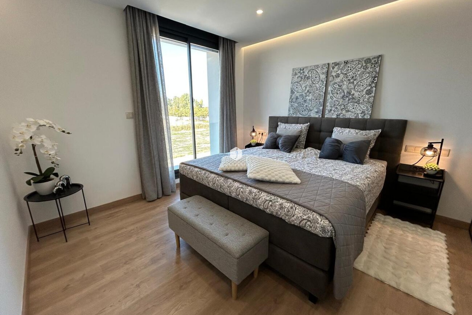 Resale - Chalet -
Dolores - Costa Blanca