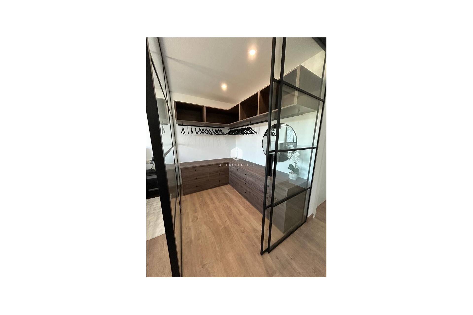 Resale - Chalet -
Dolores - Costa Blanca