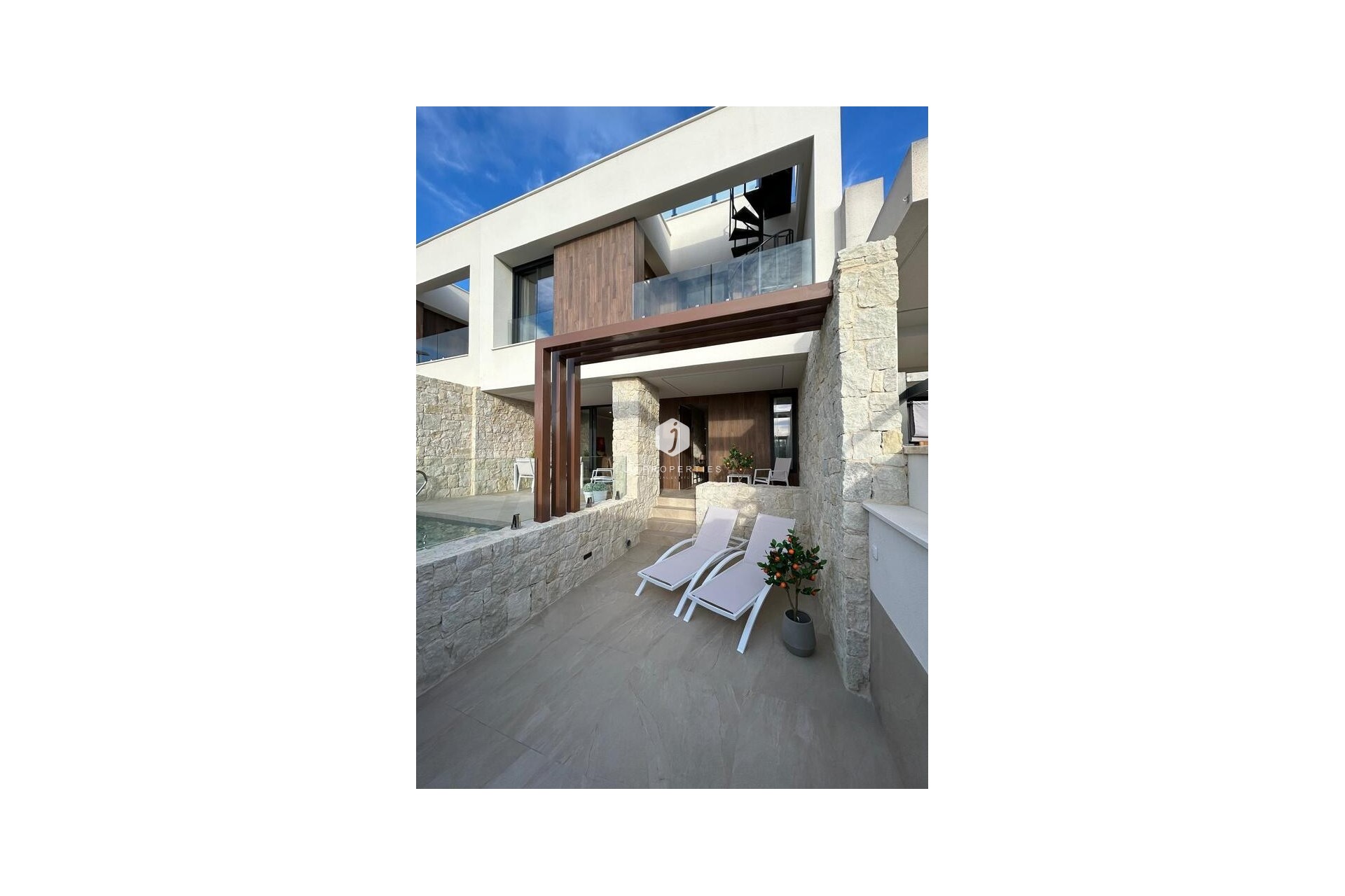 Resale - Chalet -
Dolores - Costa Blanca