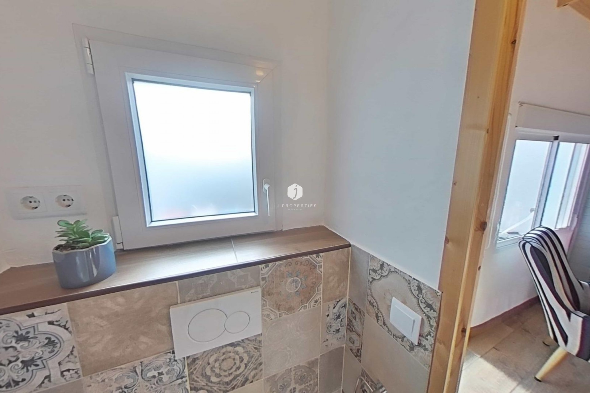 Resale - Chalet -
Formentera del Segura - Centro