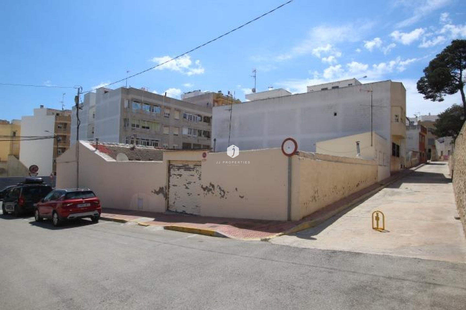 Resale - Chalet -
Guardamar del Segura - Centro
