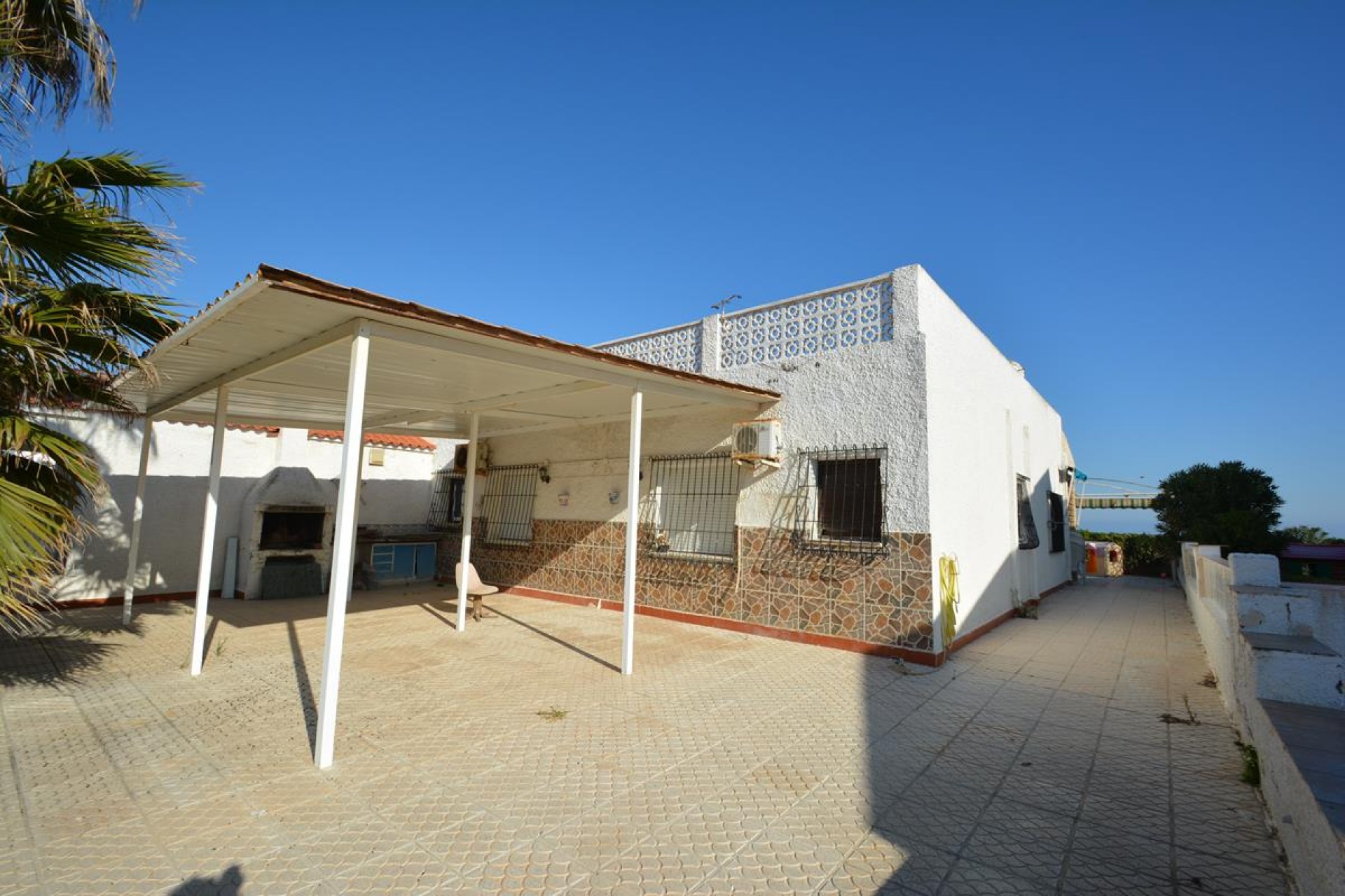 Resale - Chalet -
Guardamar del Segura - Costa Blanca