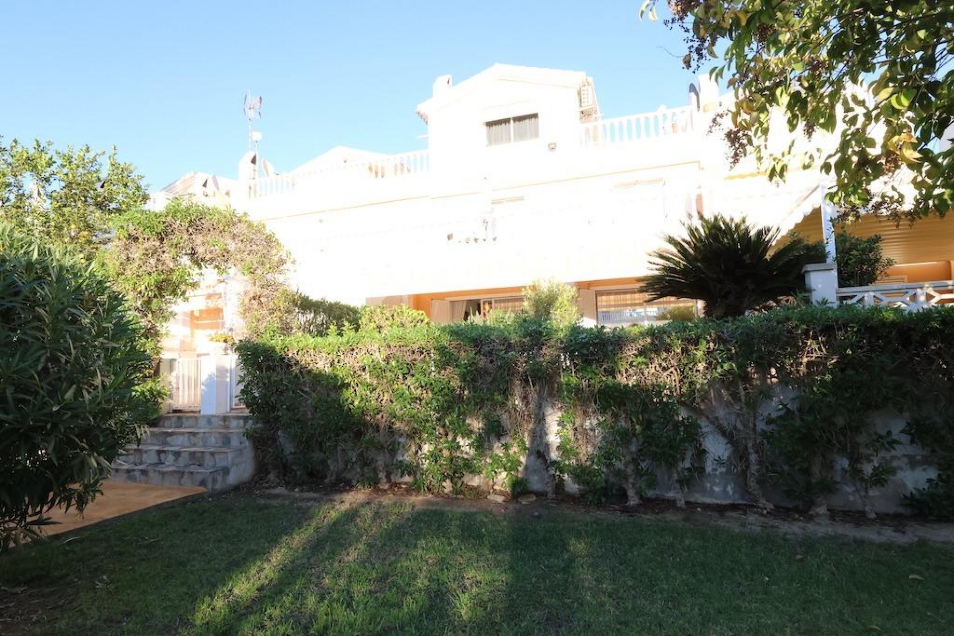 Resale - Chalet -
Guardamar del Segura - Costa Blanca