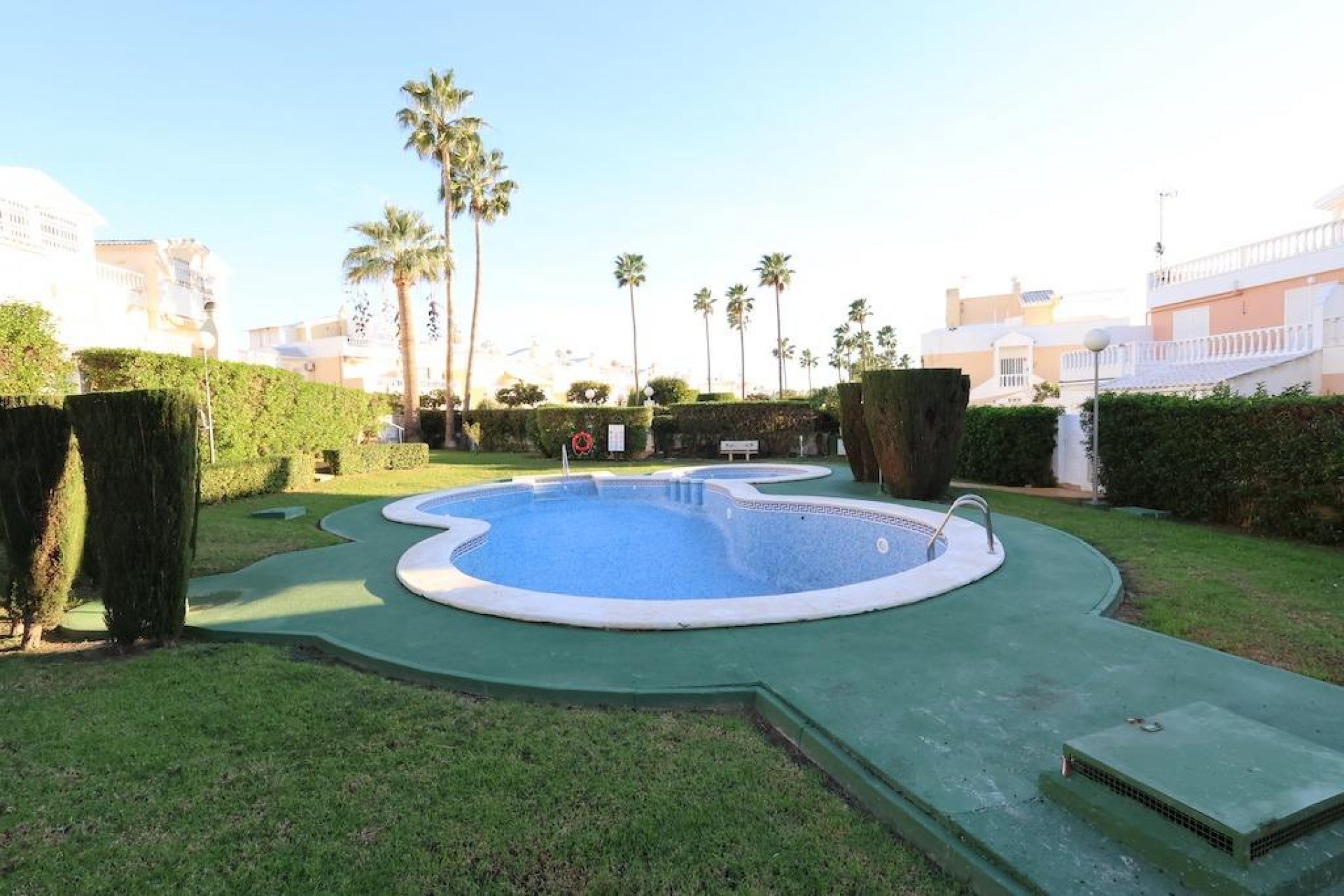 Resale - Chalet -
Guardamar del Segura - Costa Blanca