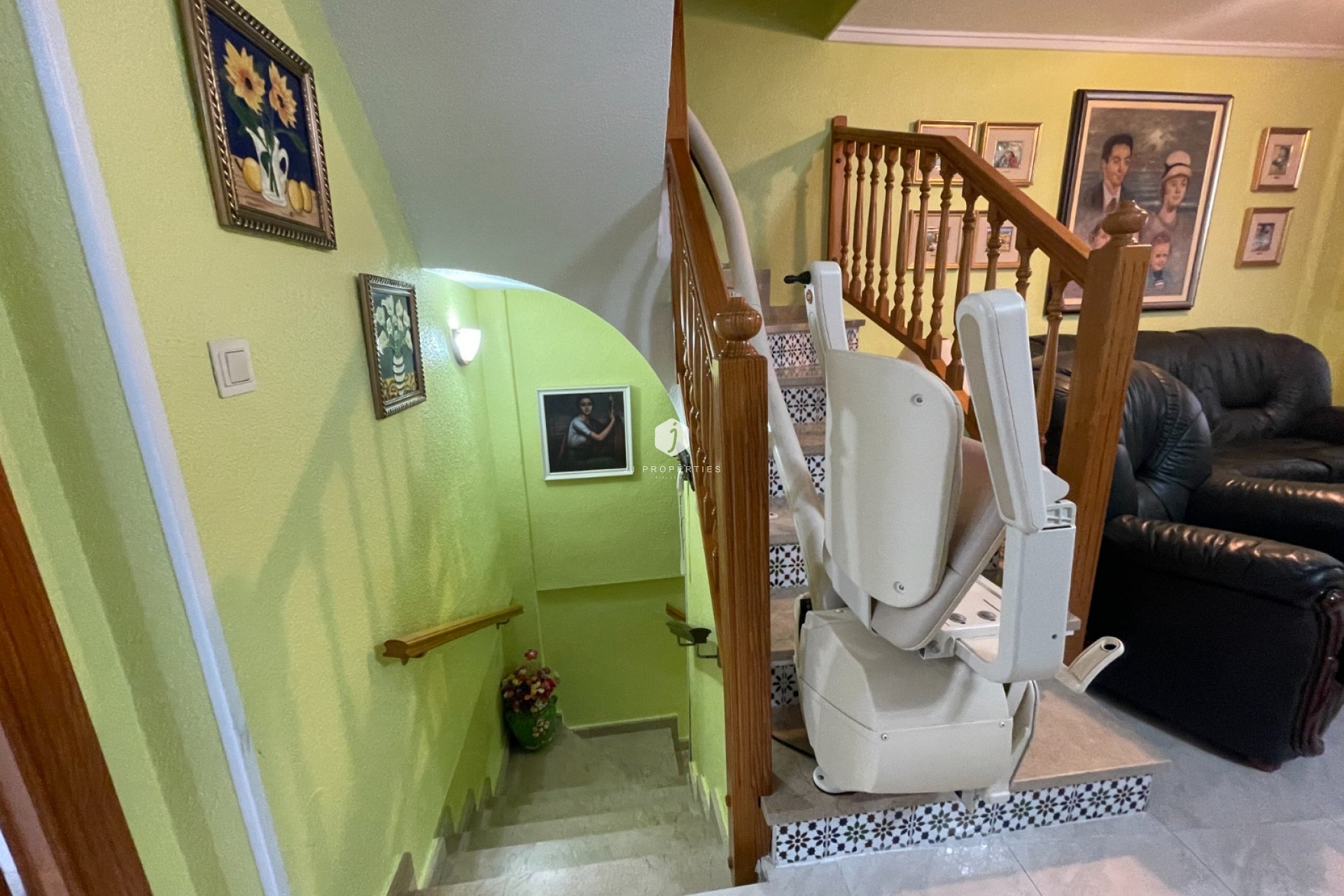 Resale - Chalet -
Guardamar del Segura - Costa Blanca