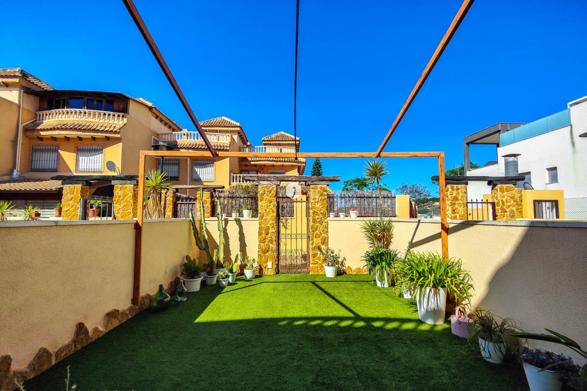 Resale - Chalet -
Guardamar del Segura - Costa Blanca
